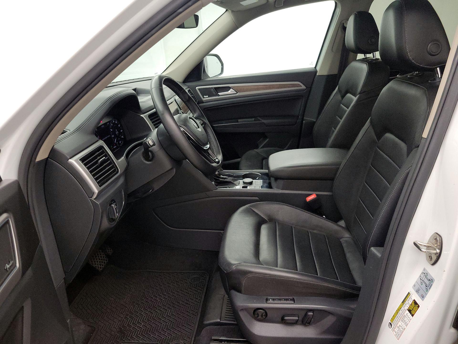 Thumbnail: 2018 Volkswagen Atlas - 11