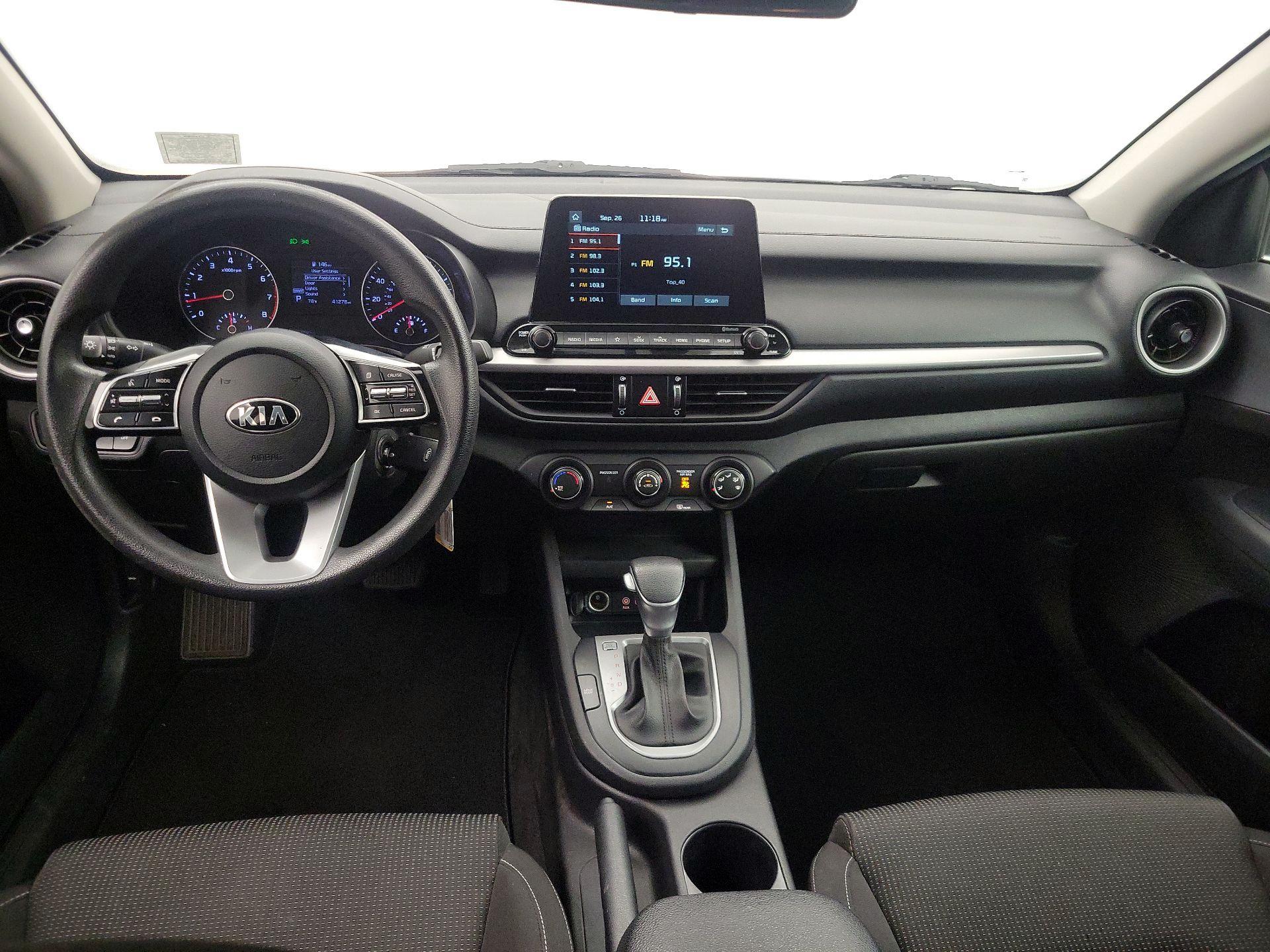 Thumbnail: 2021 Kia Forte - 9