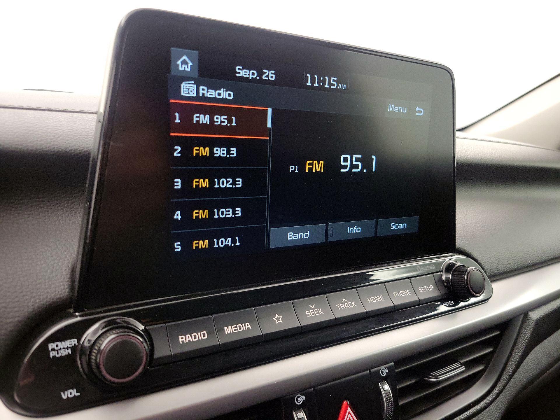 Thumbnail: 2021 Kia Forte - 15