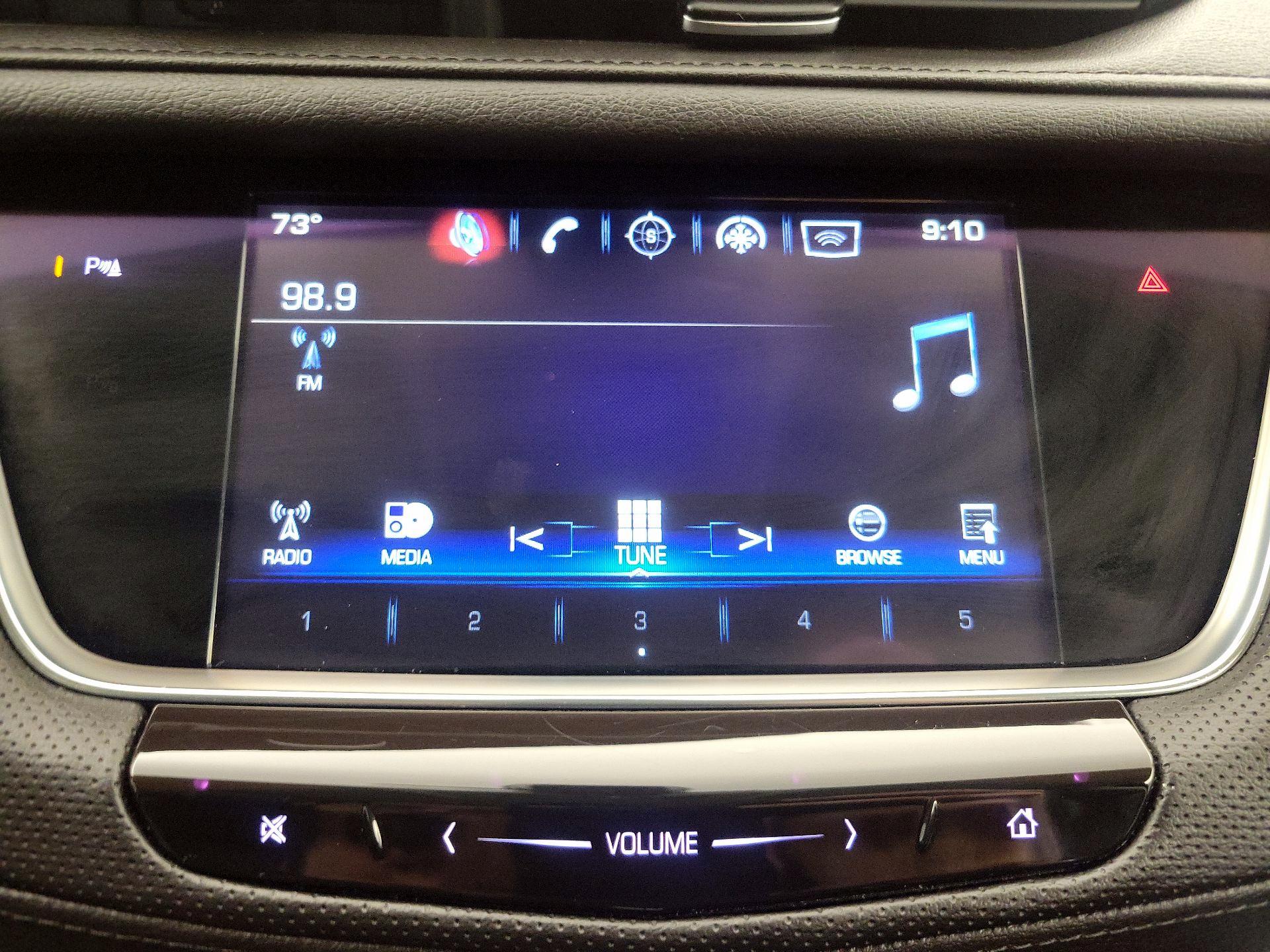Thumbnail: 2017 Cadillac XT5 - 16