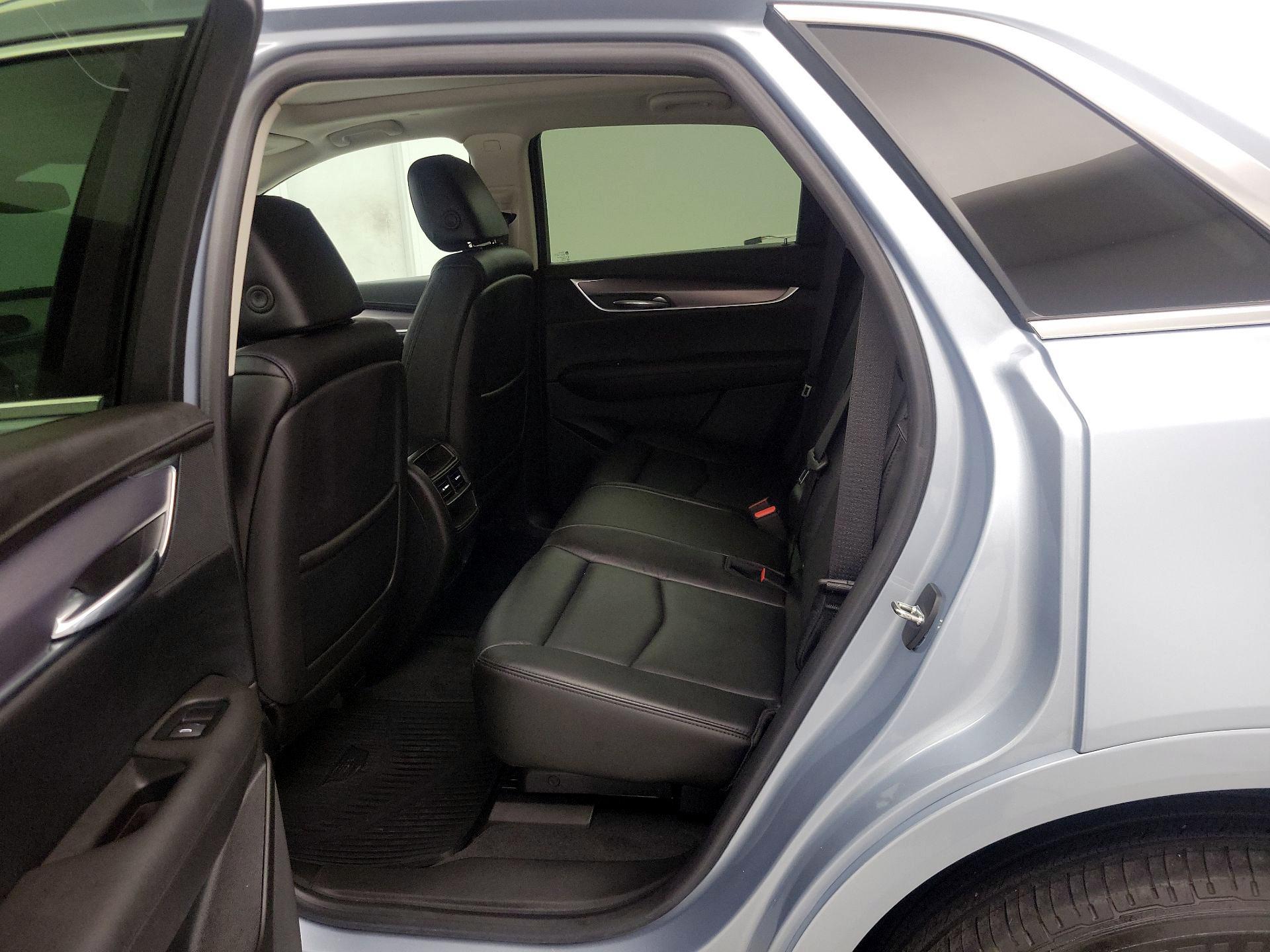 Thumbnail: 2017 Cadillac XT5 - 20