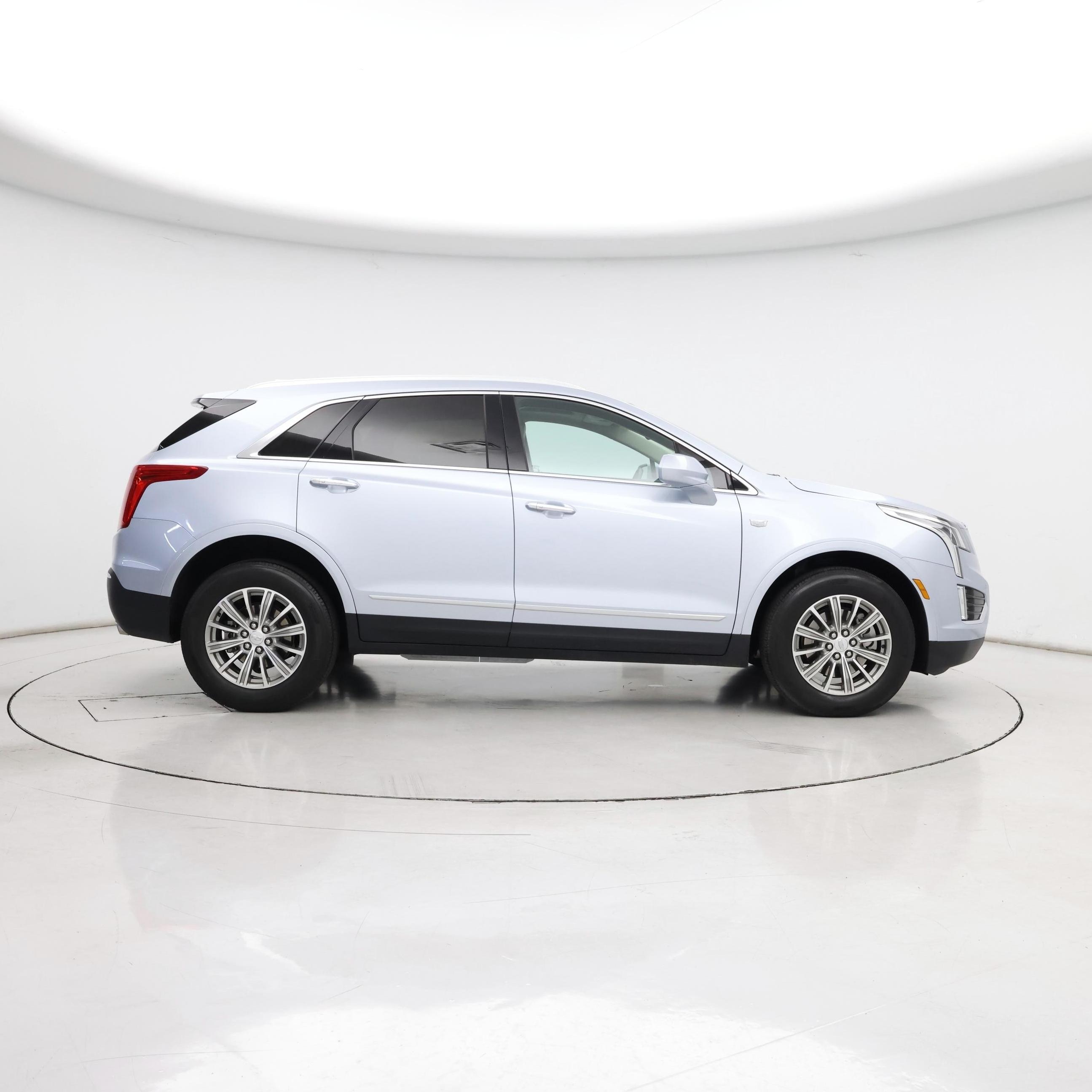 Thumbnail: 2017 Cadillac XT5 - 7