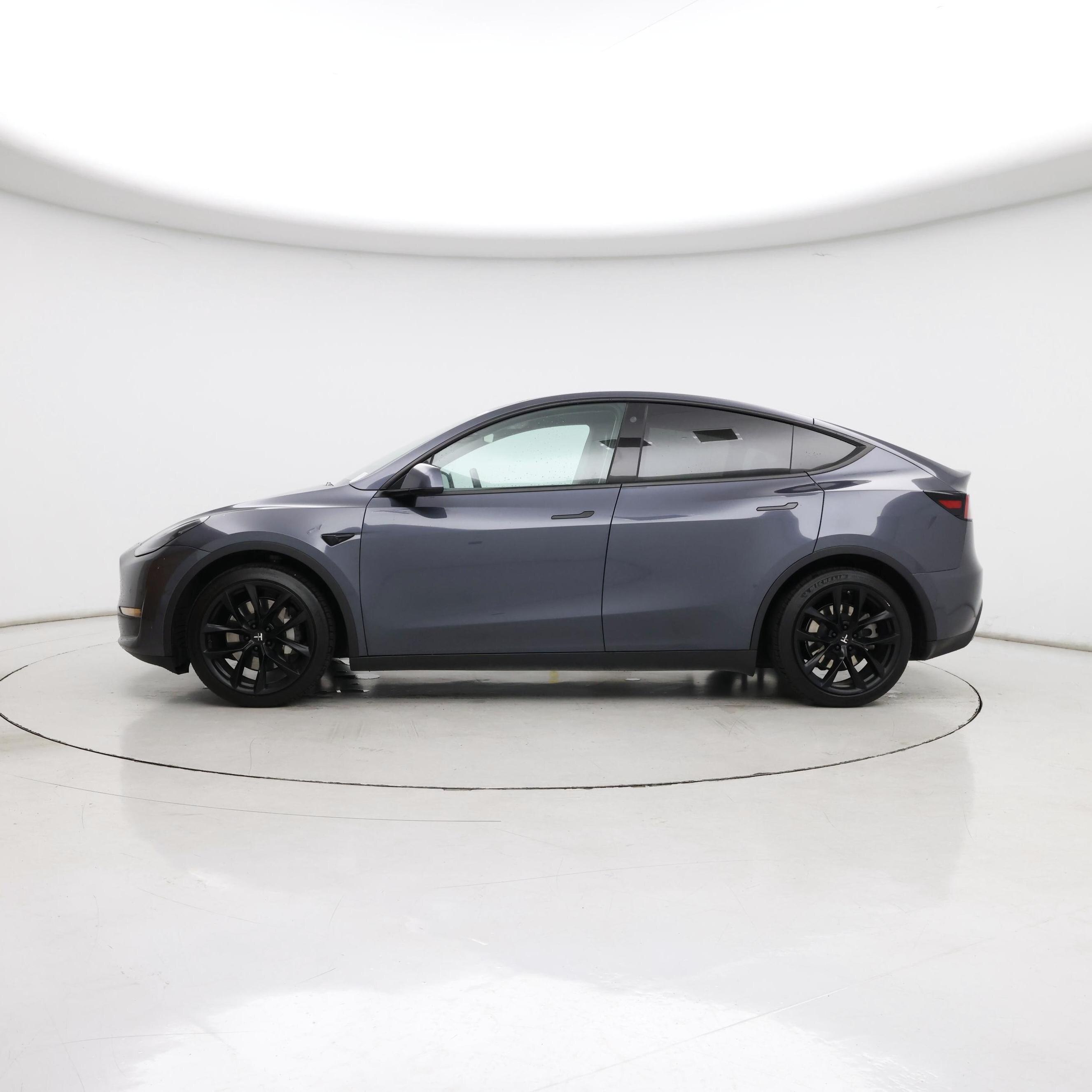 Thumbnail: 2022 Tesla Model Y - 3