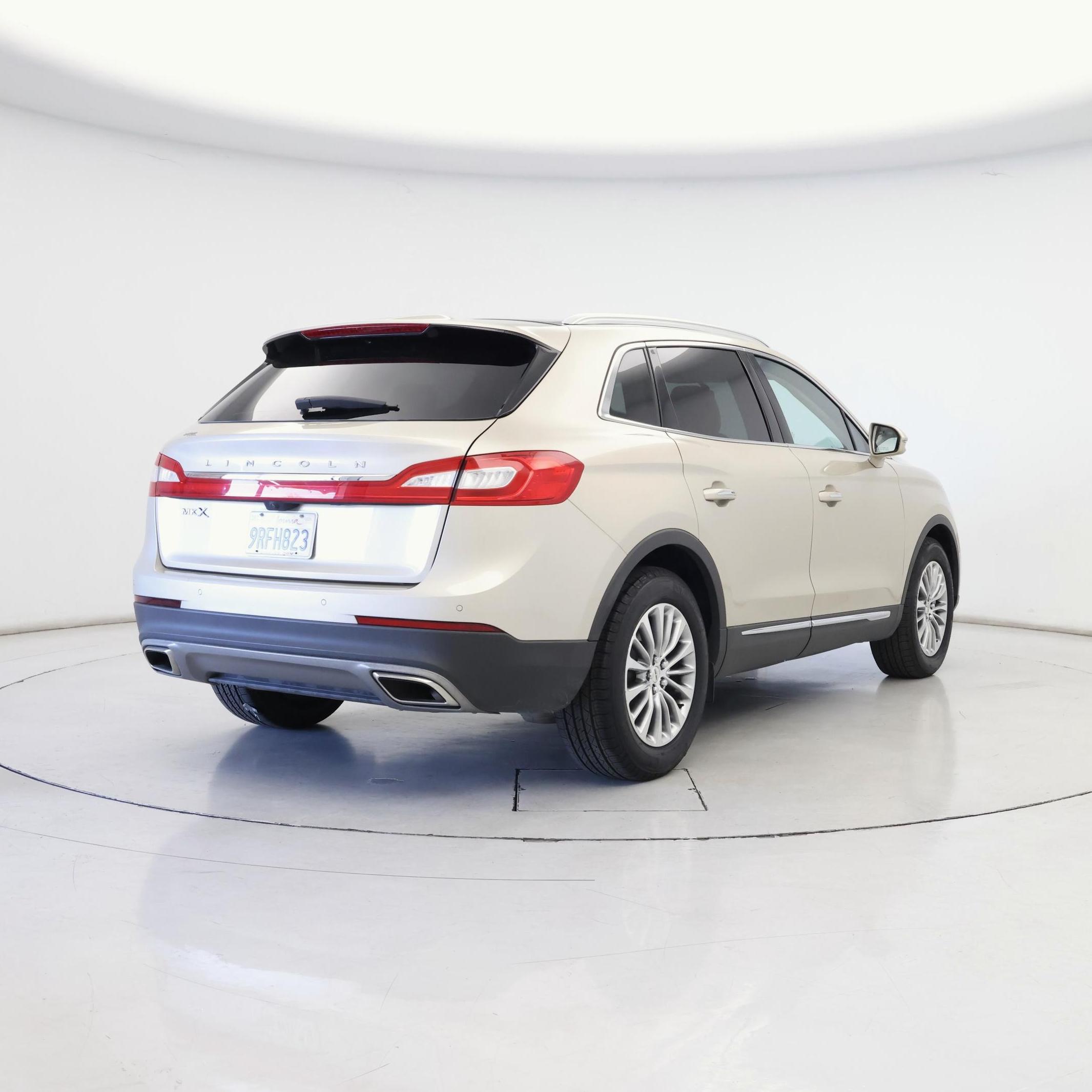 Thumbnail: 2017 Lincoln MKX - 8