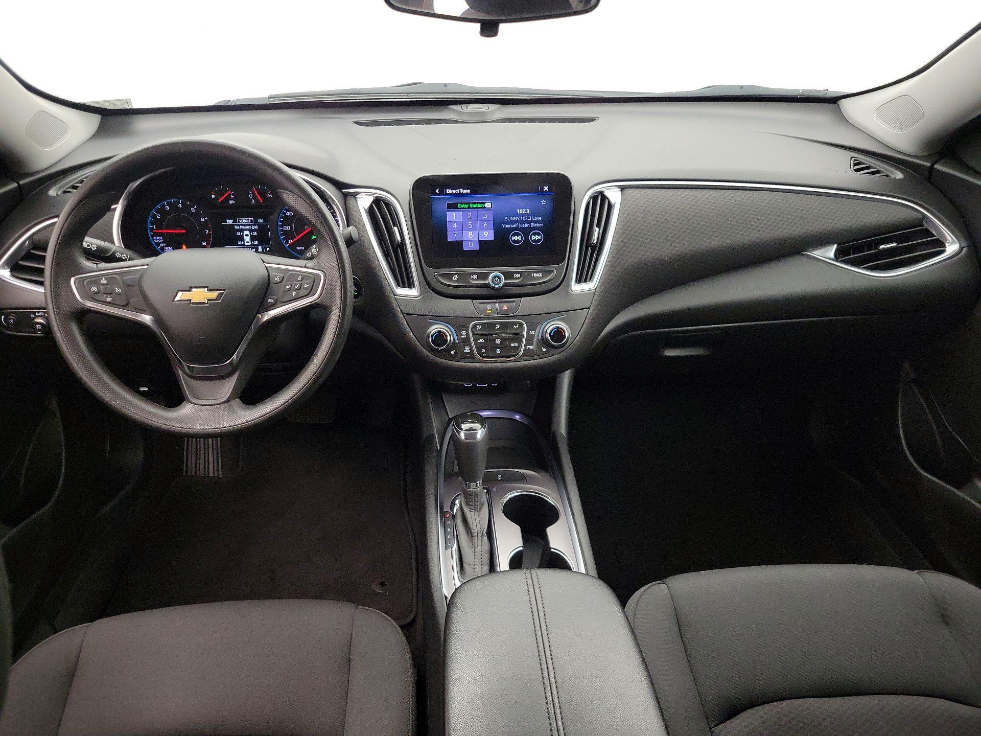 Thumbnail: 2020 Chevrolet Malibu - 9