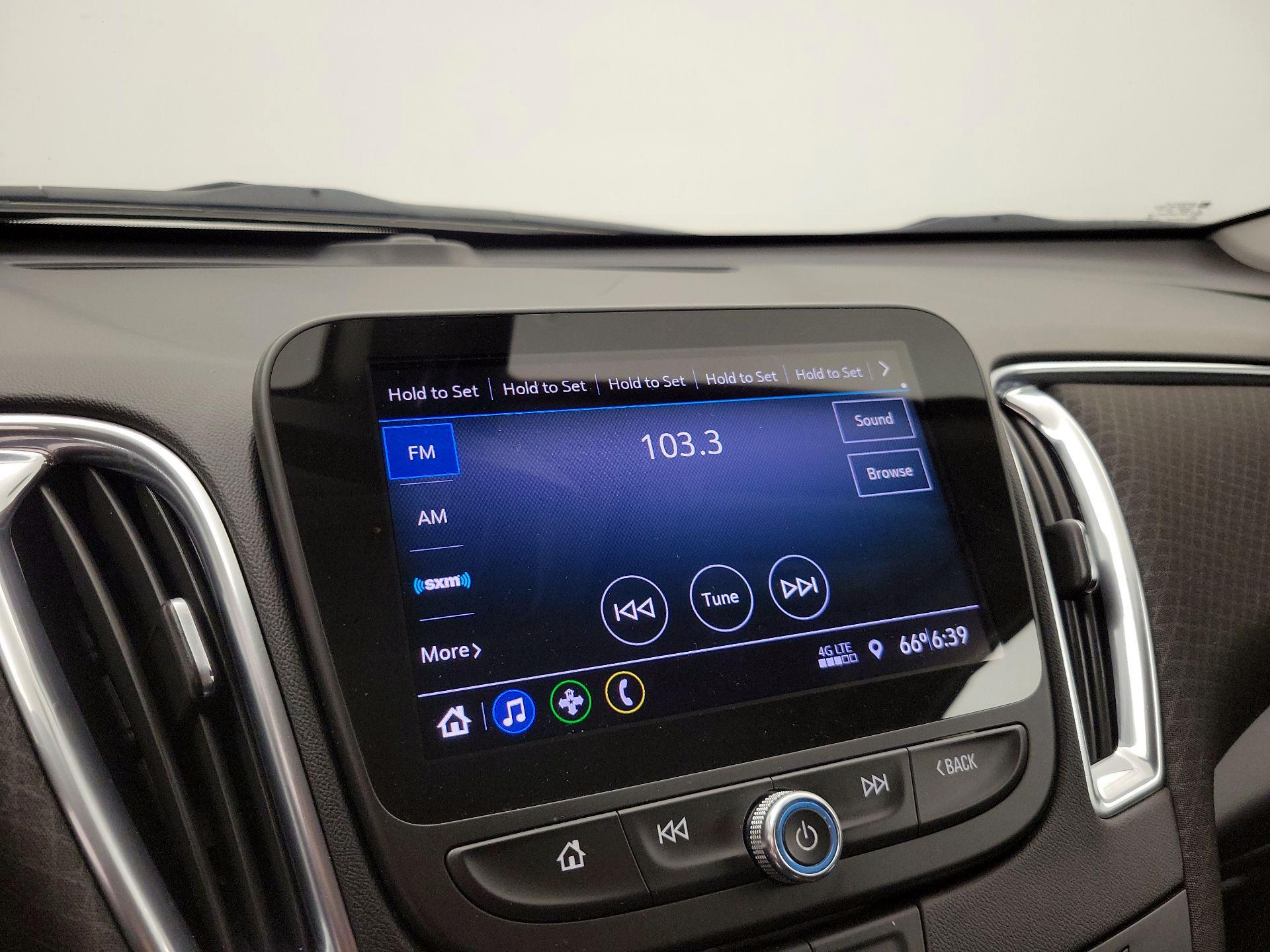 Thumbnail: 2020 Chevrolet Malibu - 15
