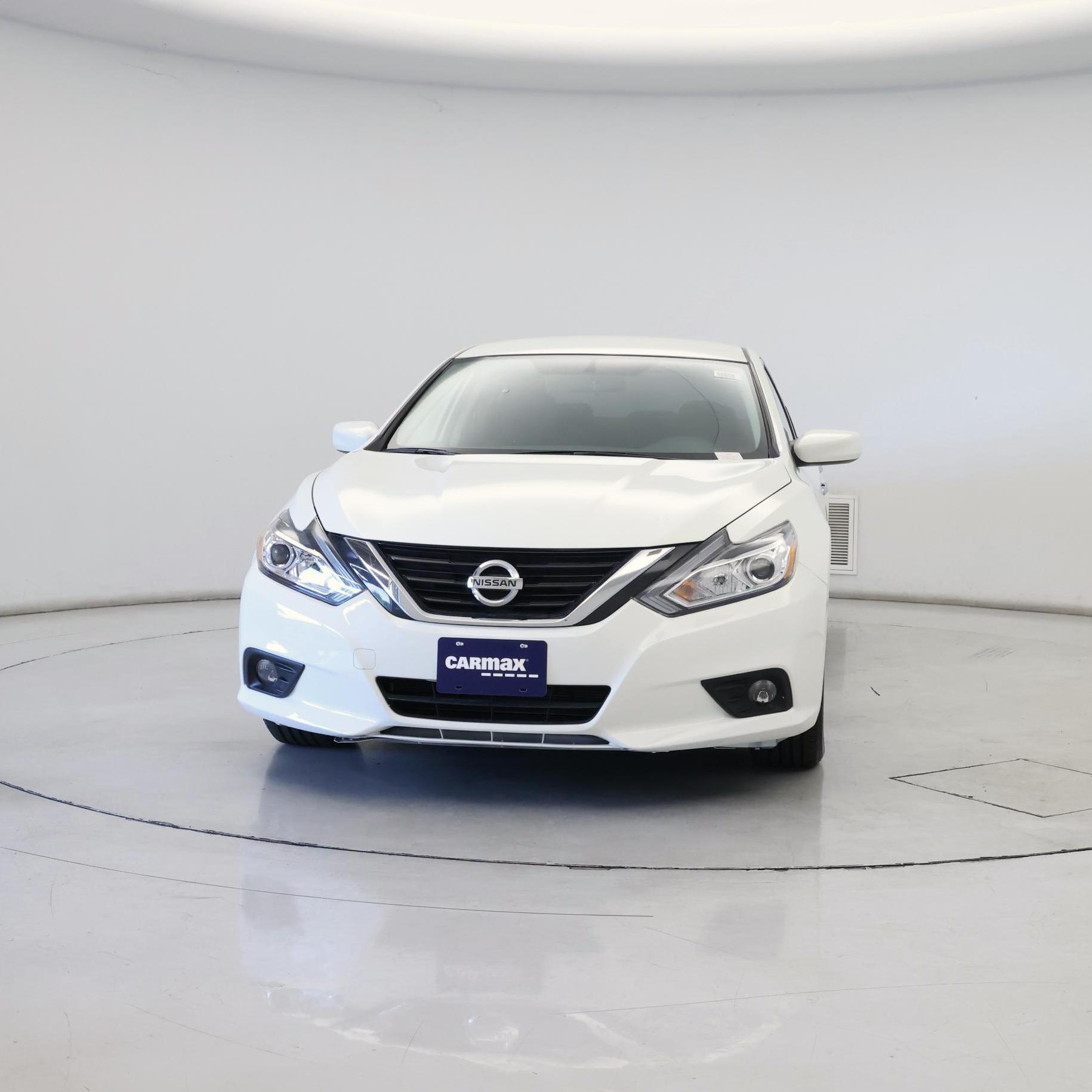 Thumbnail: 2018 Nissan Altima - 5