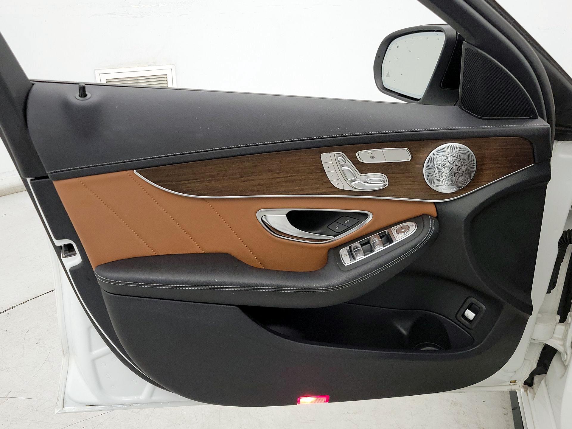 Thumbnail: 2021 Mercedes-Benz C-Class - 12