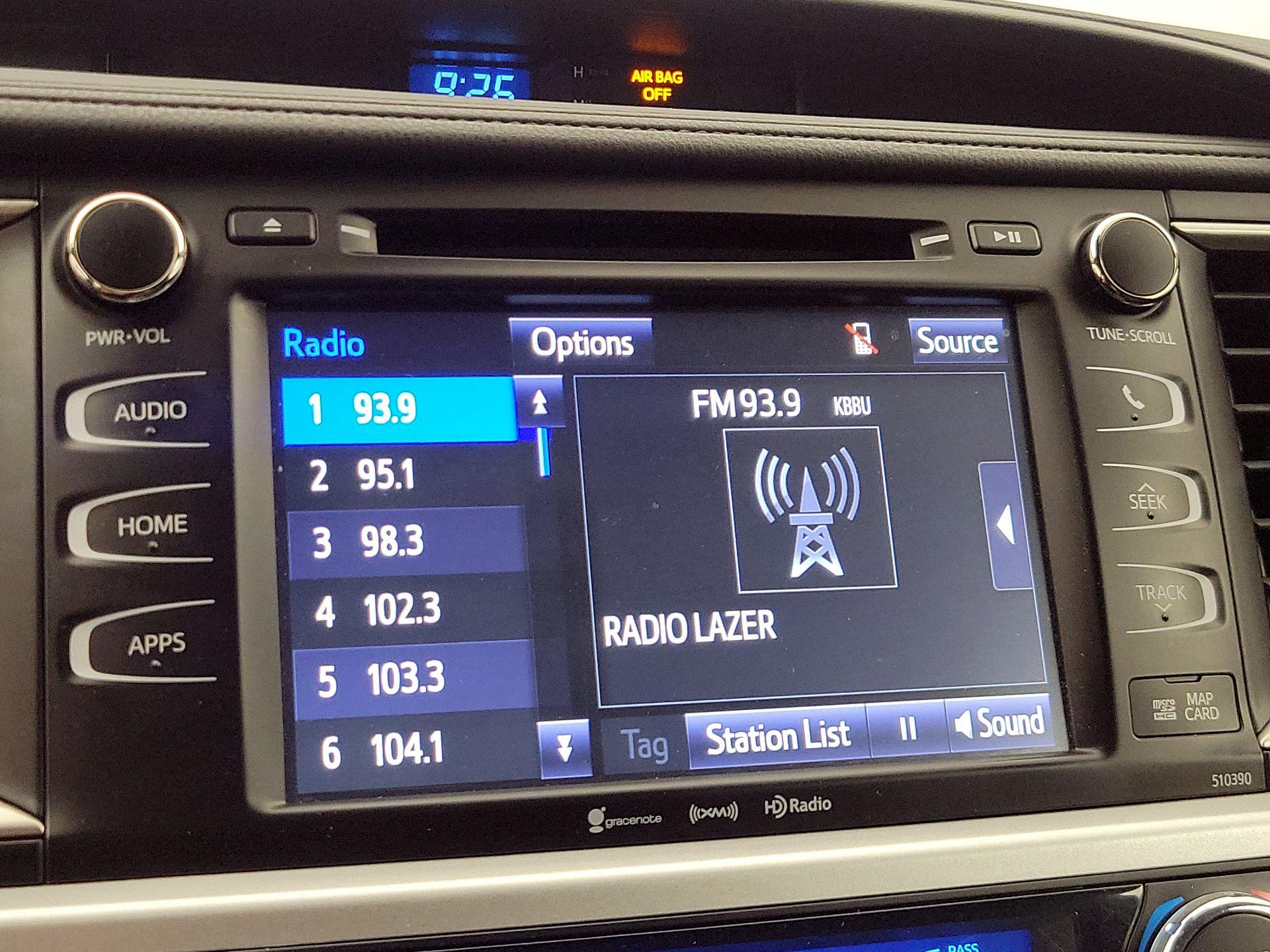 Thumbnail: 2019 Toyota Highlander - 16