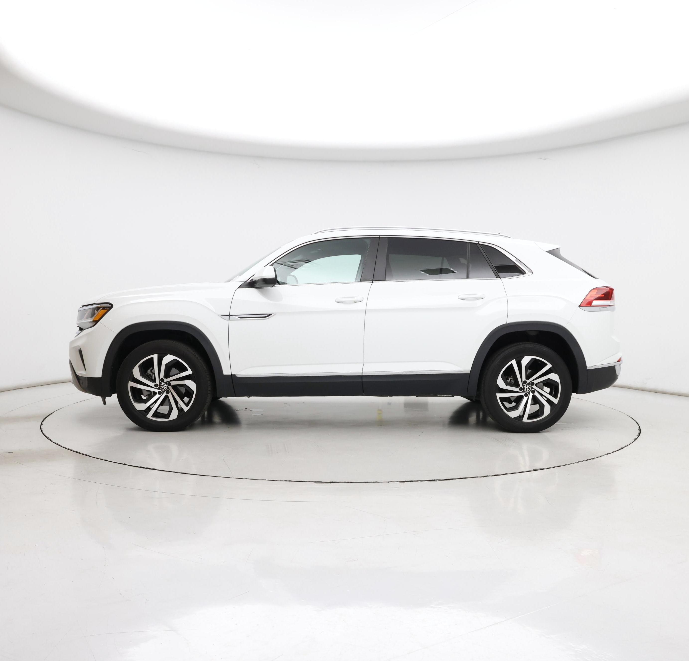 Thumbnail: 2022 Volkswagen Atlas - 3