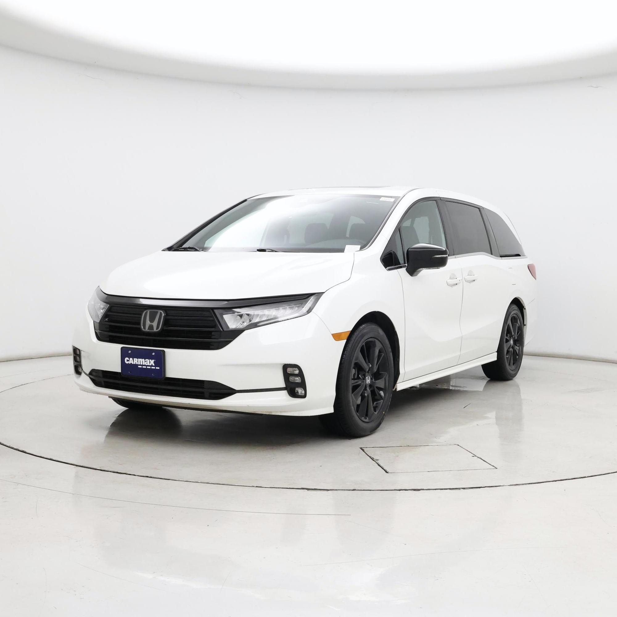 Thumbnail: 2023 Honda Odyssey - 4