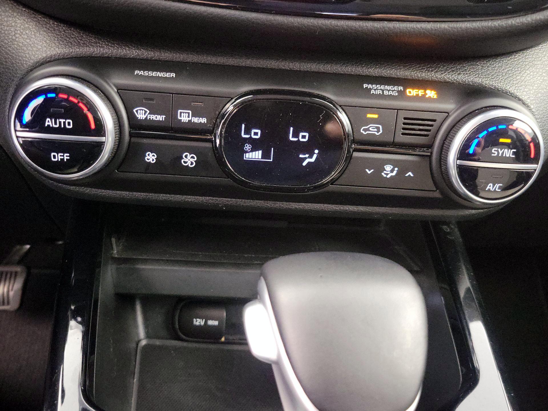 Thumbnail: 2023 Kia Soul - 17