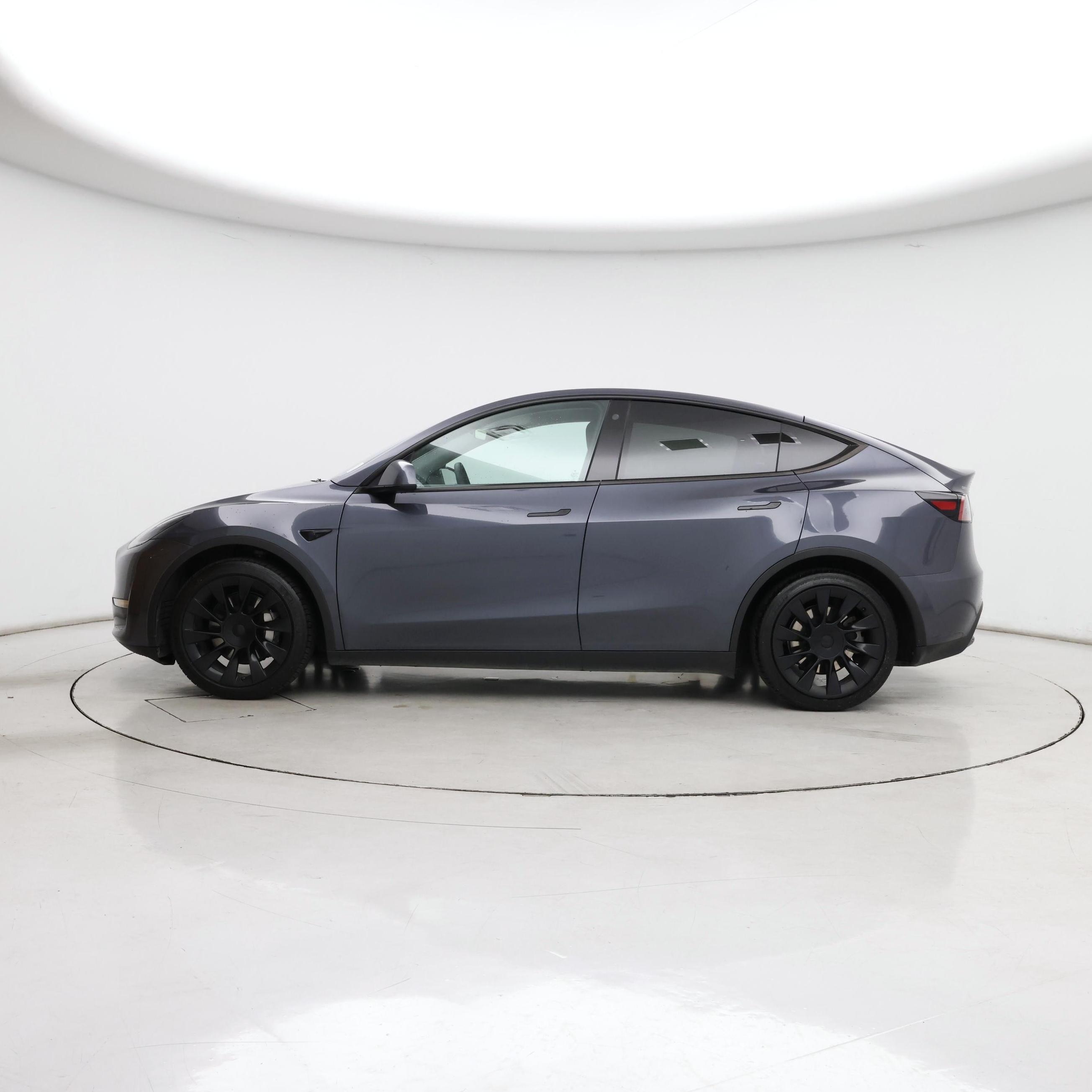 Thumbnail: 2023 Tesla Model Y - 3
