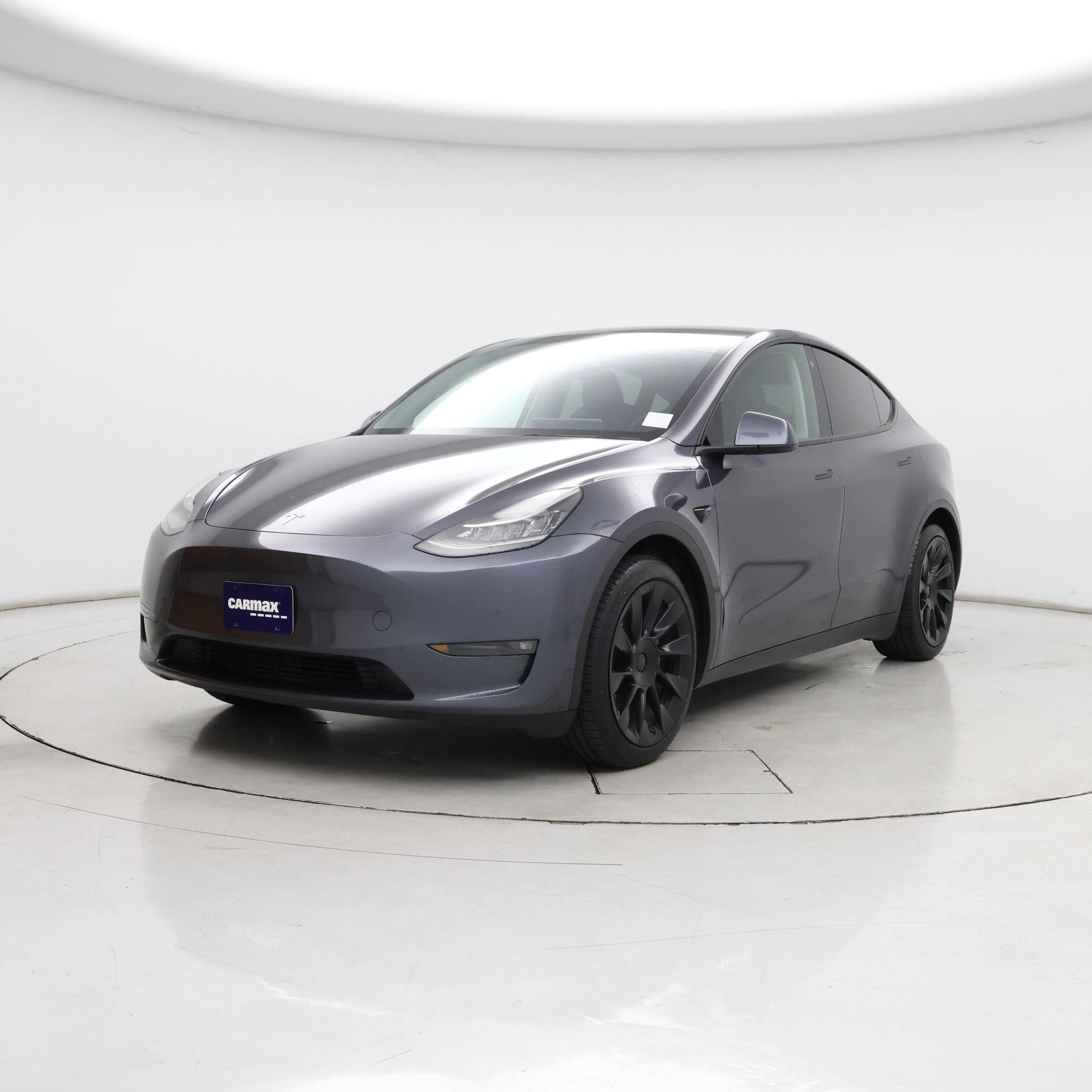 Thumbnail: 2023 Tesla Model Y - 4