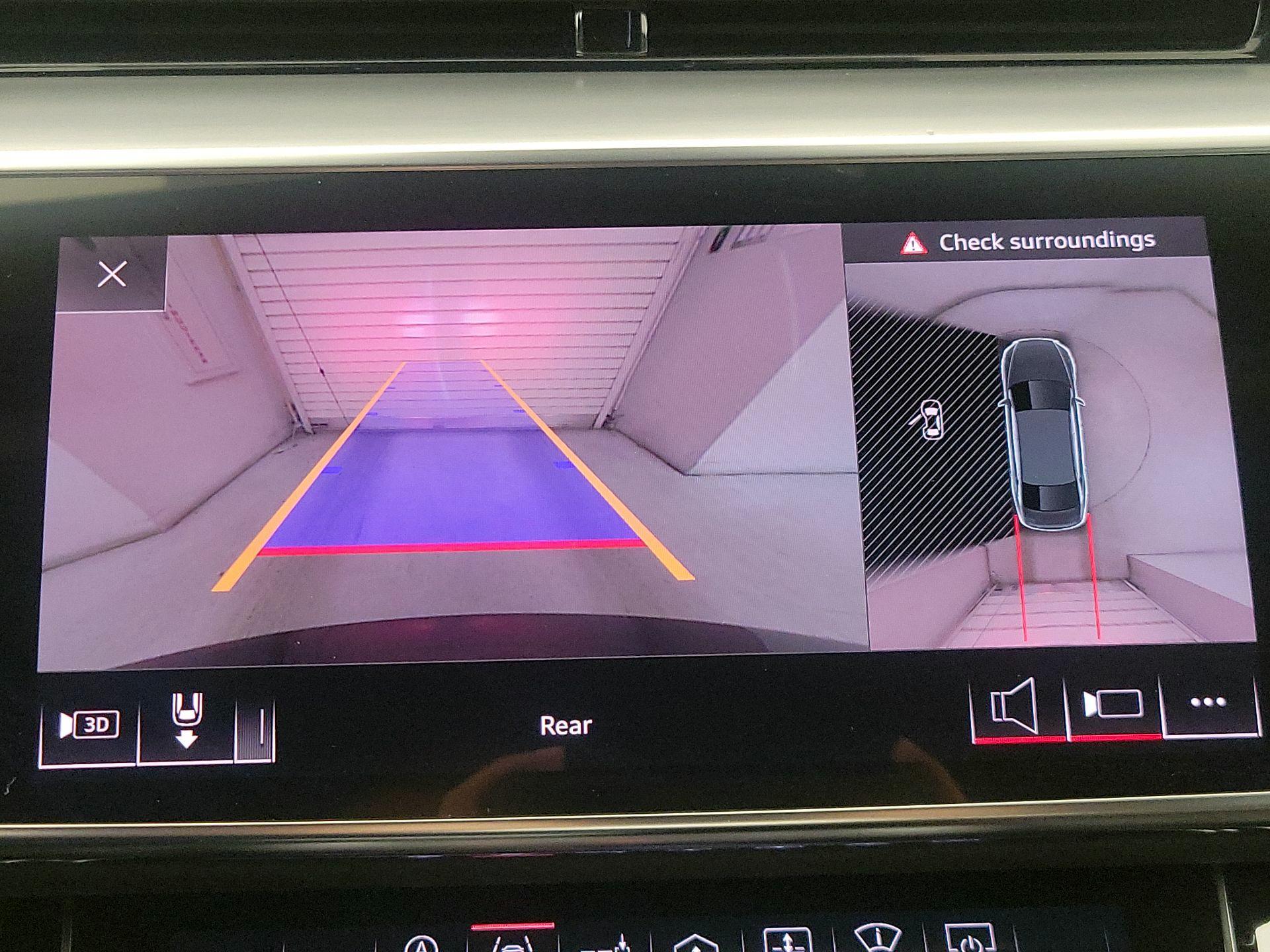 Thumbnail: 2019 Audi A8 - 15