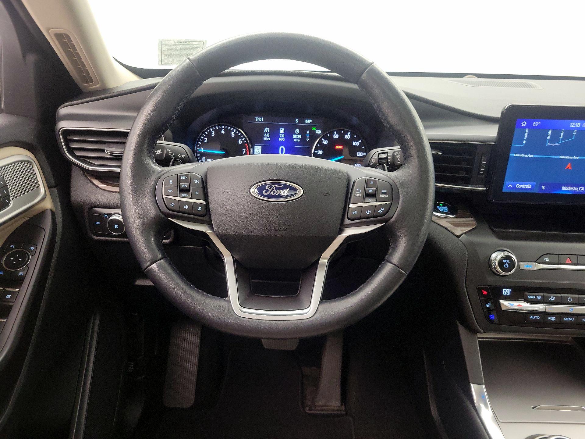 Thumbnail: 2020 Ford Explorer - 10