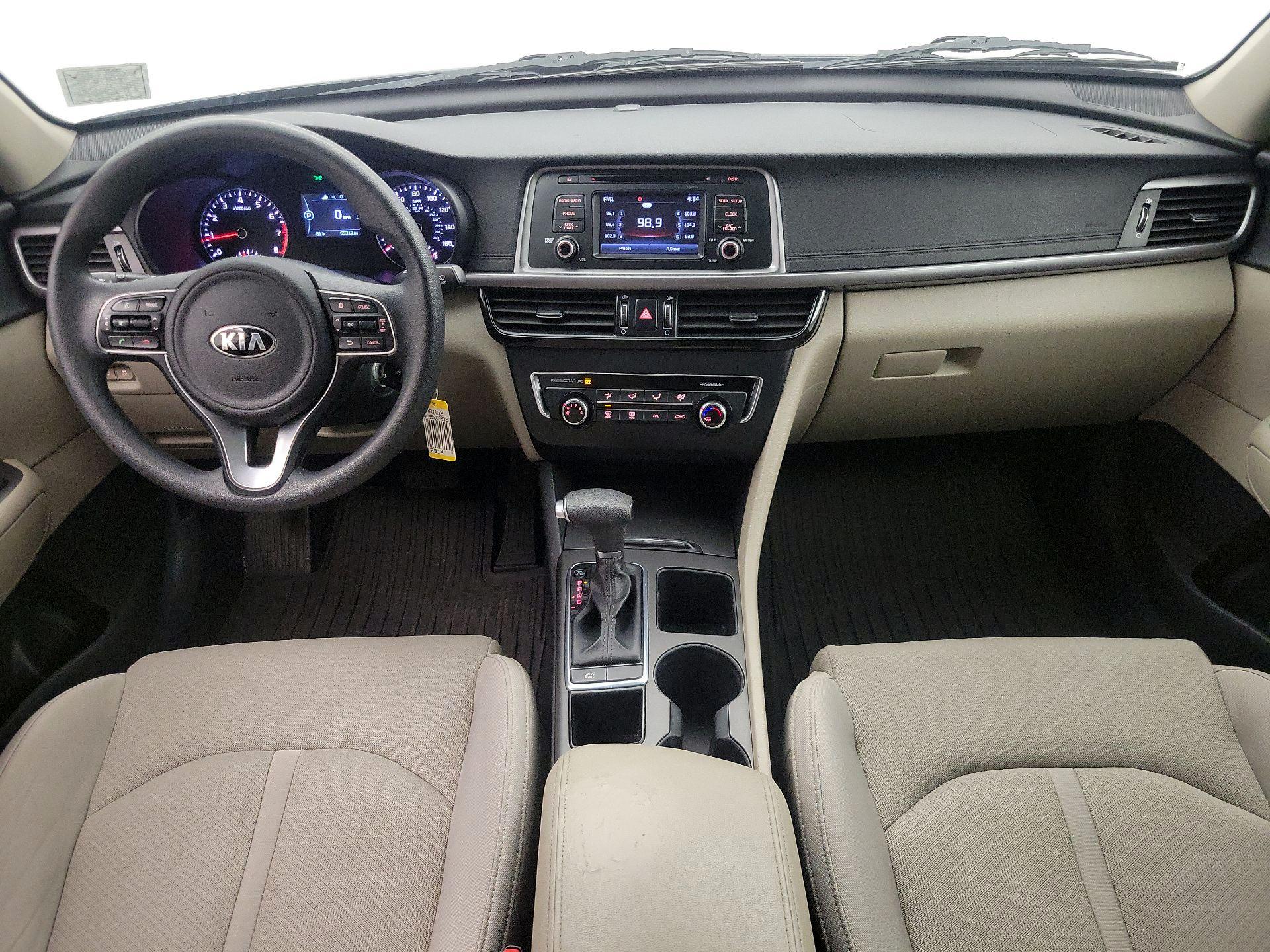 Thumbnail: 2016 Kia Optima - 9