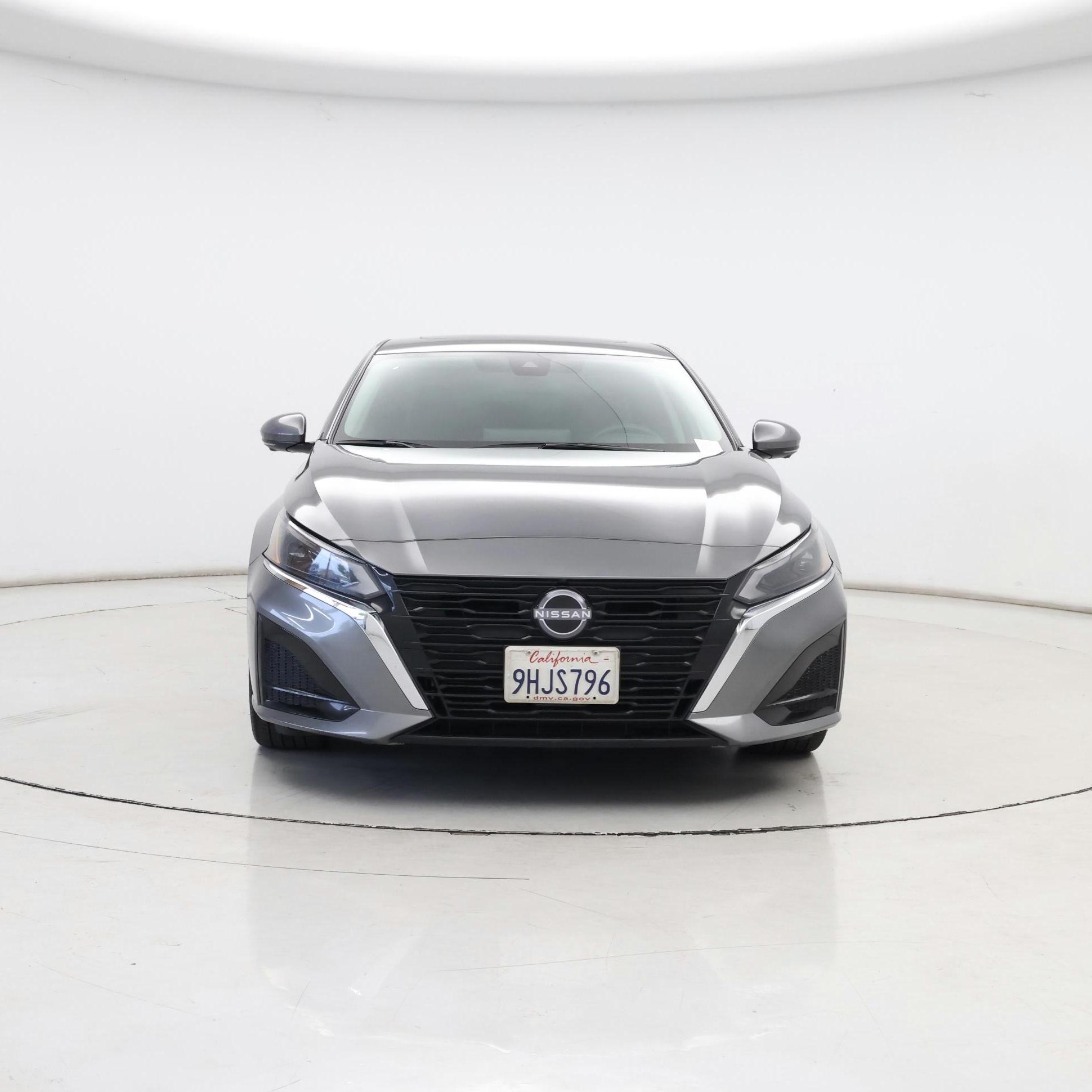Thumbnail: 2023 Nissan Altima - 5