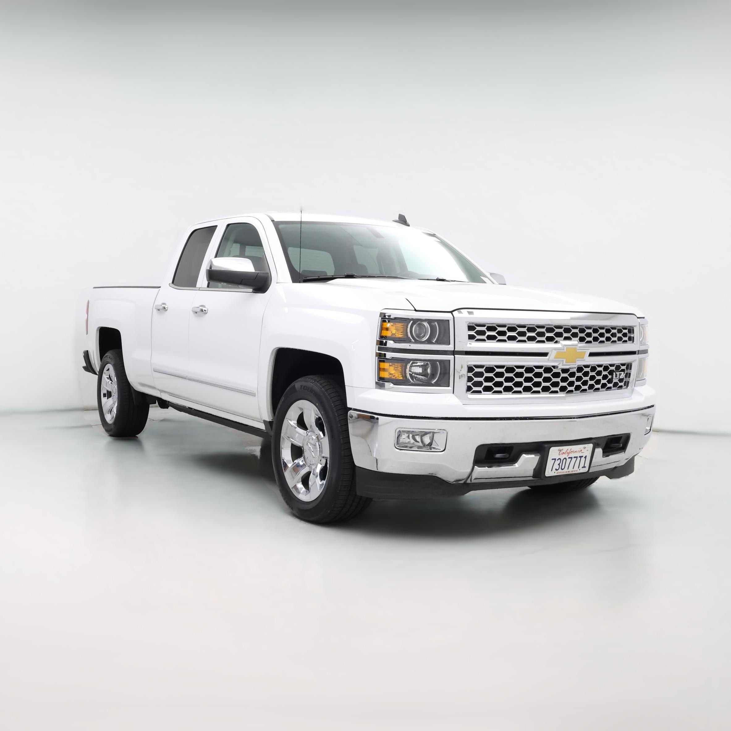 Thumbnail: 2015 Chevrolet Silverado 1500 - 1