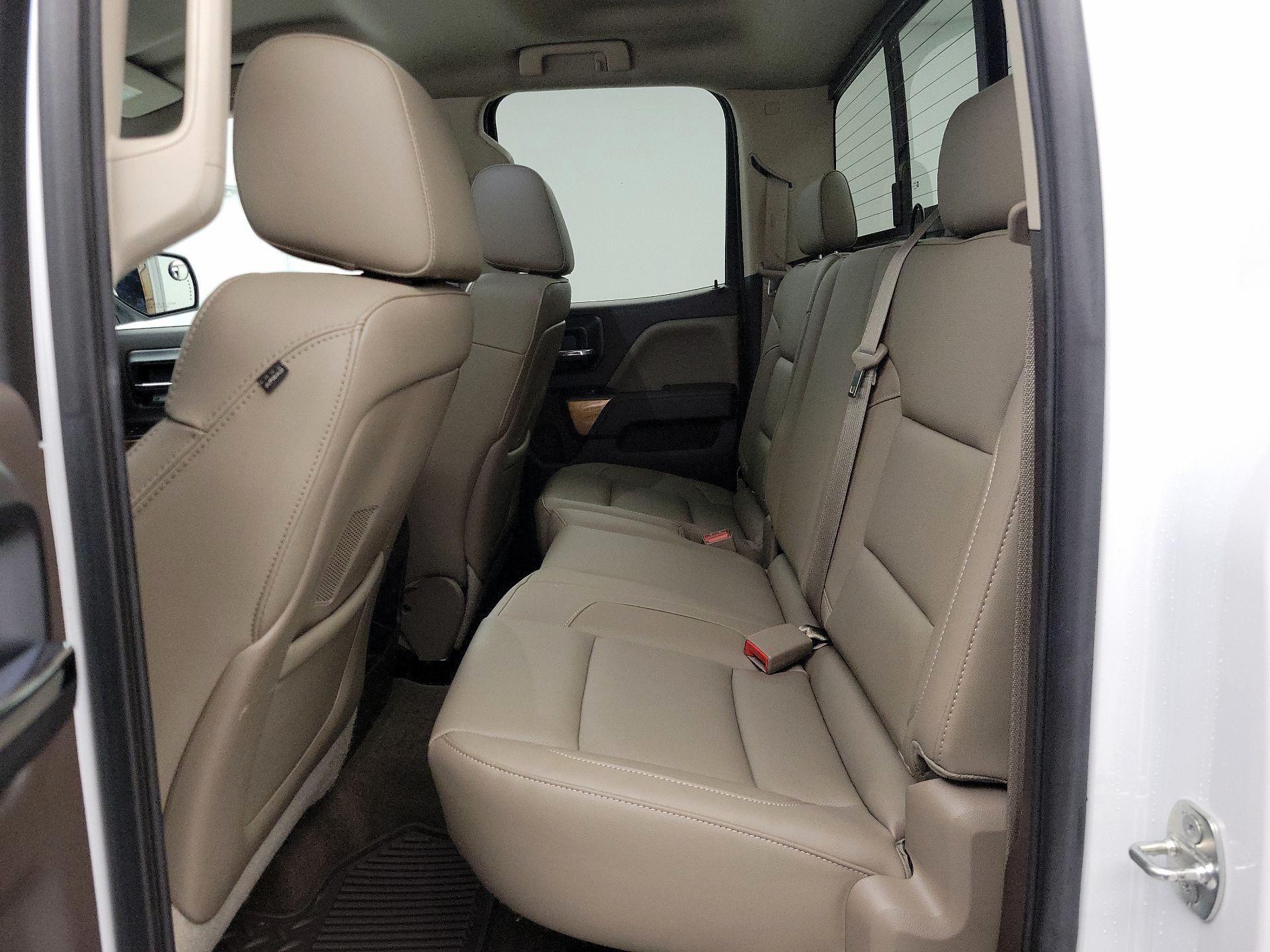 Thumbnail: 2015 Chevrolet Silverado 1500 - 20