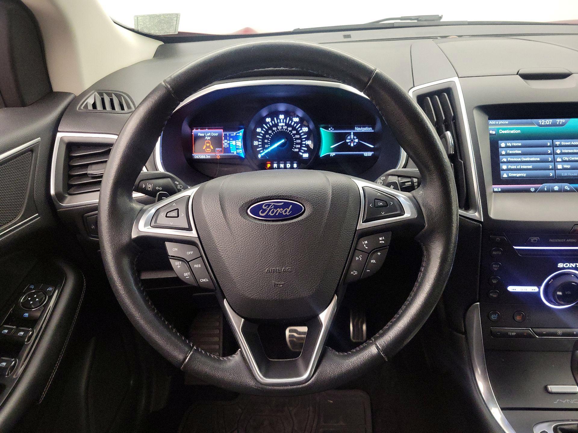 Thumbnail: 2015 Ford Edge - 10