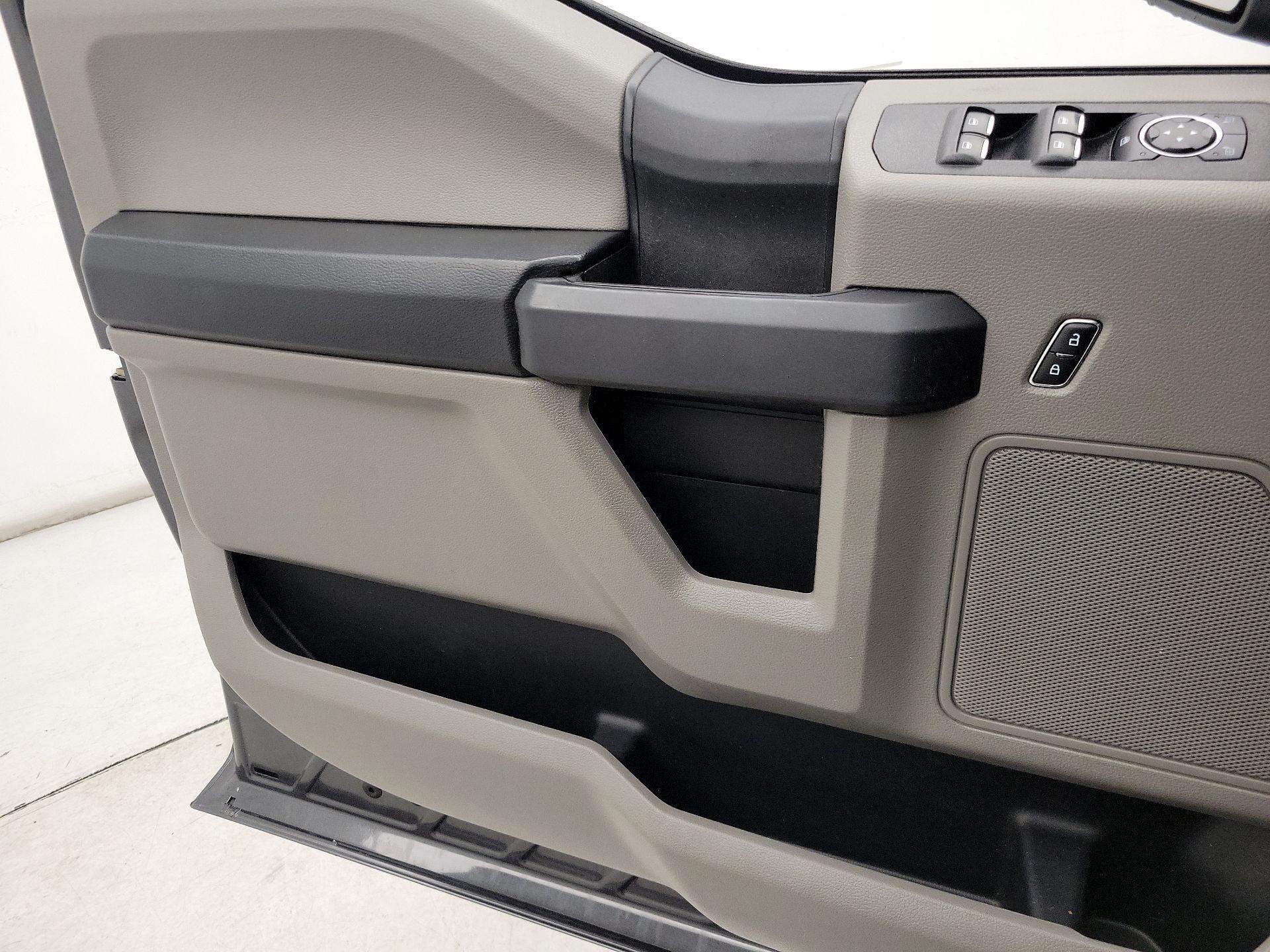 Thumbnail: 2019 Ford F-150 - 12