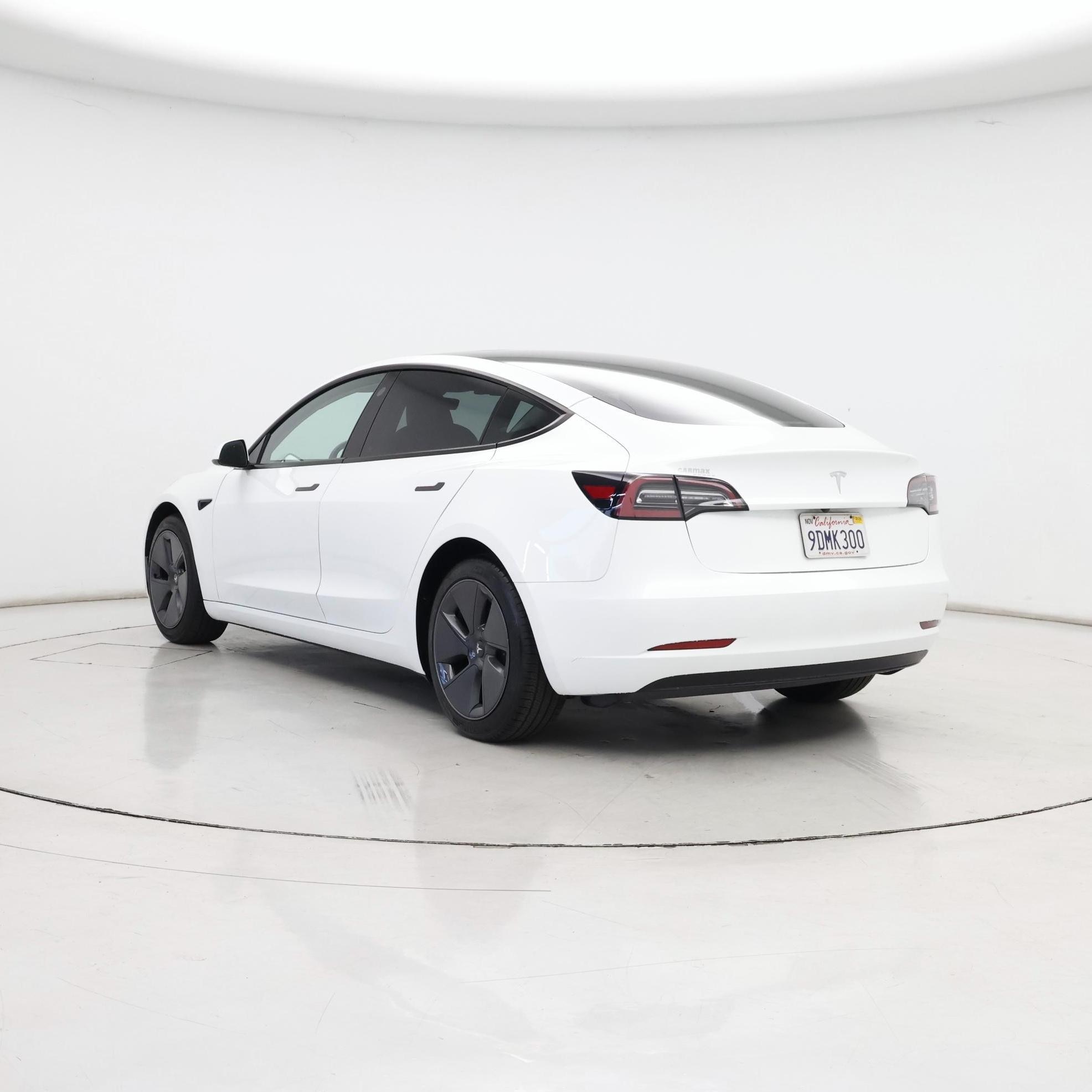 Thumbnail: 2023 Tesla Model 3 - 2