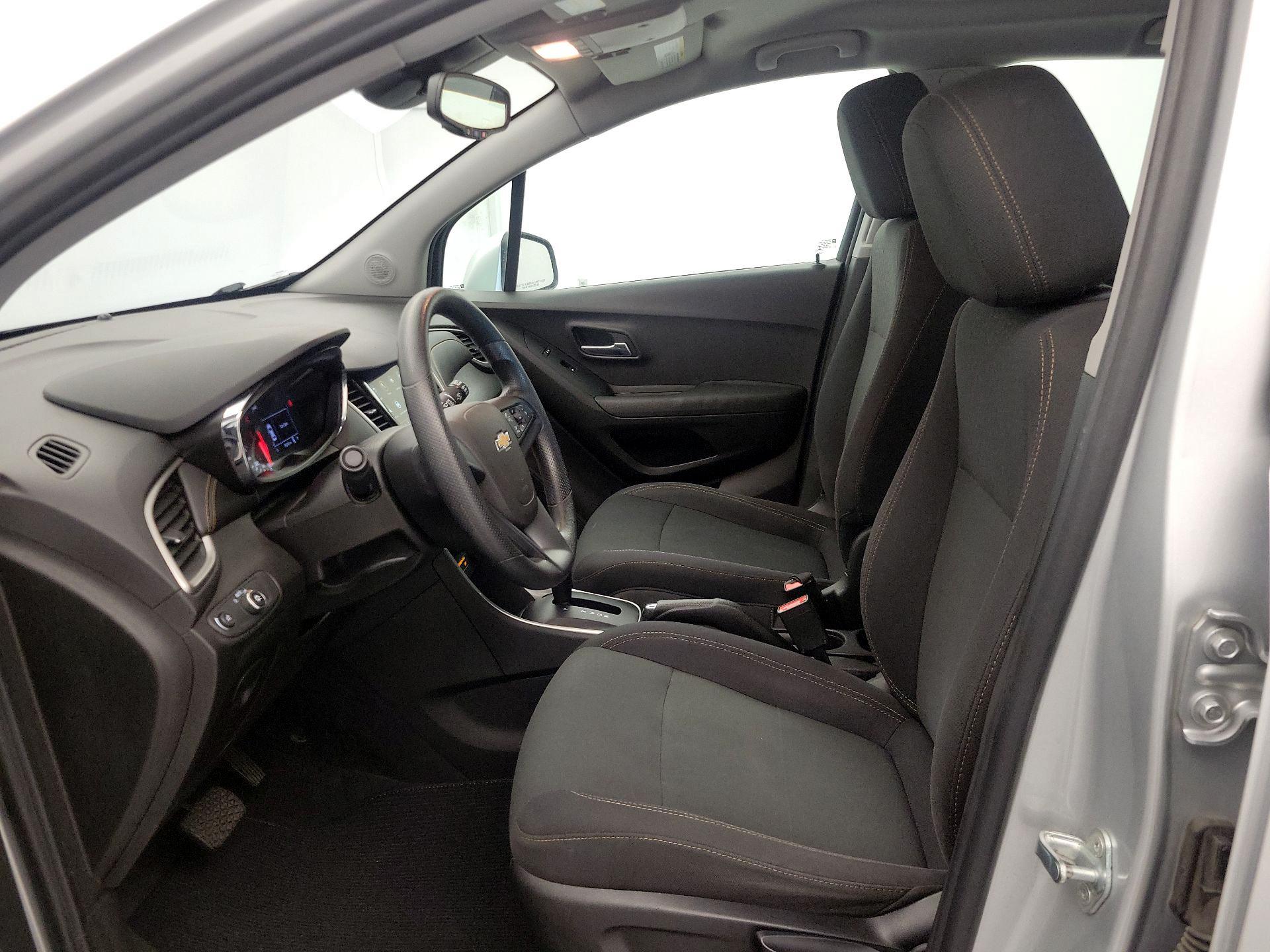 Thumbnail: 2019 Chevrolet Trax - 11