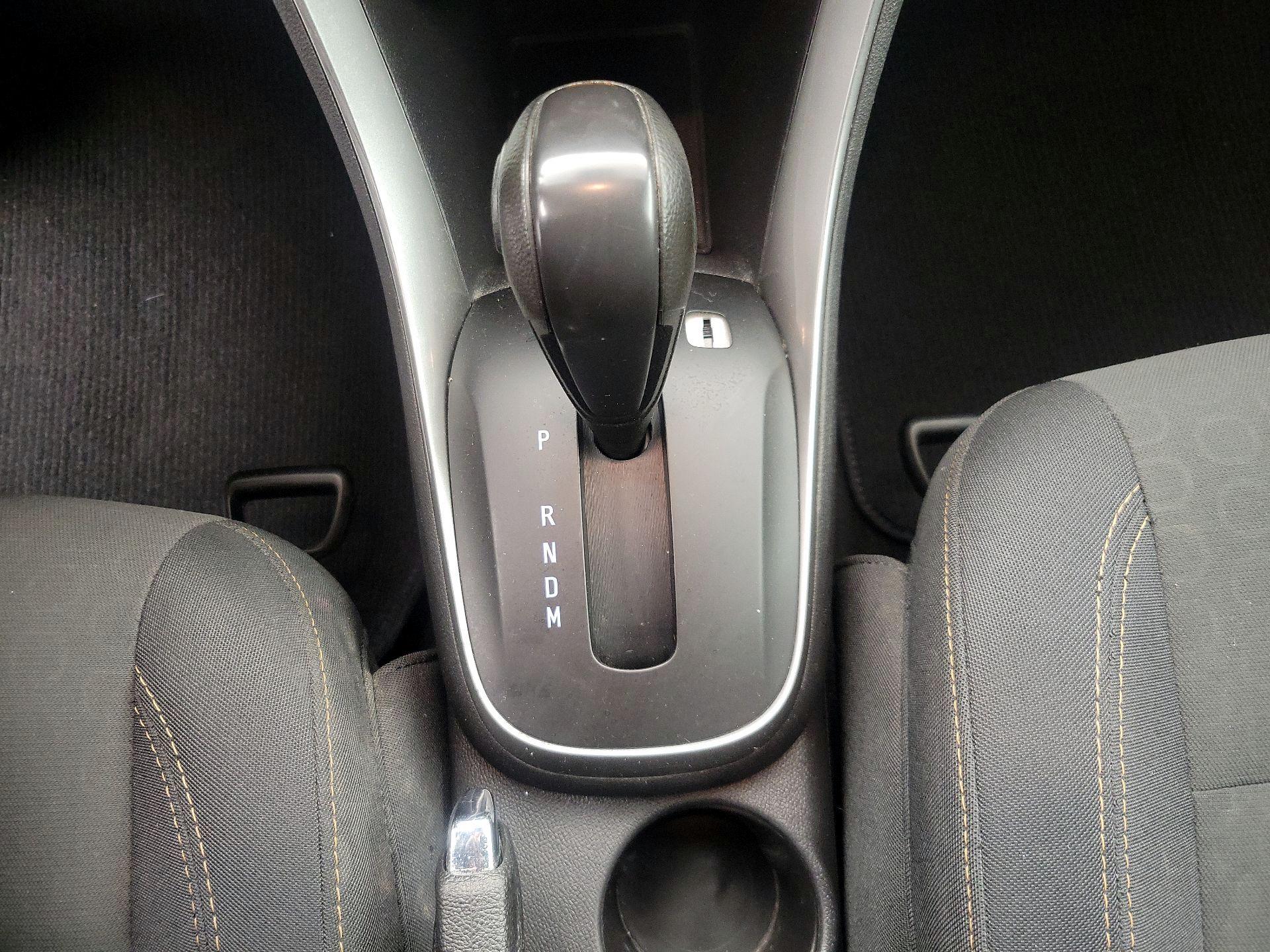 Thumbnail: 2019 Chevrolet Trax - 17