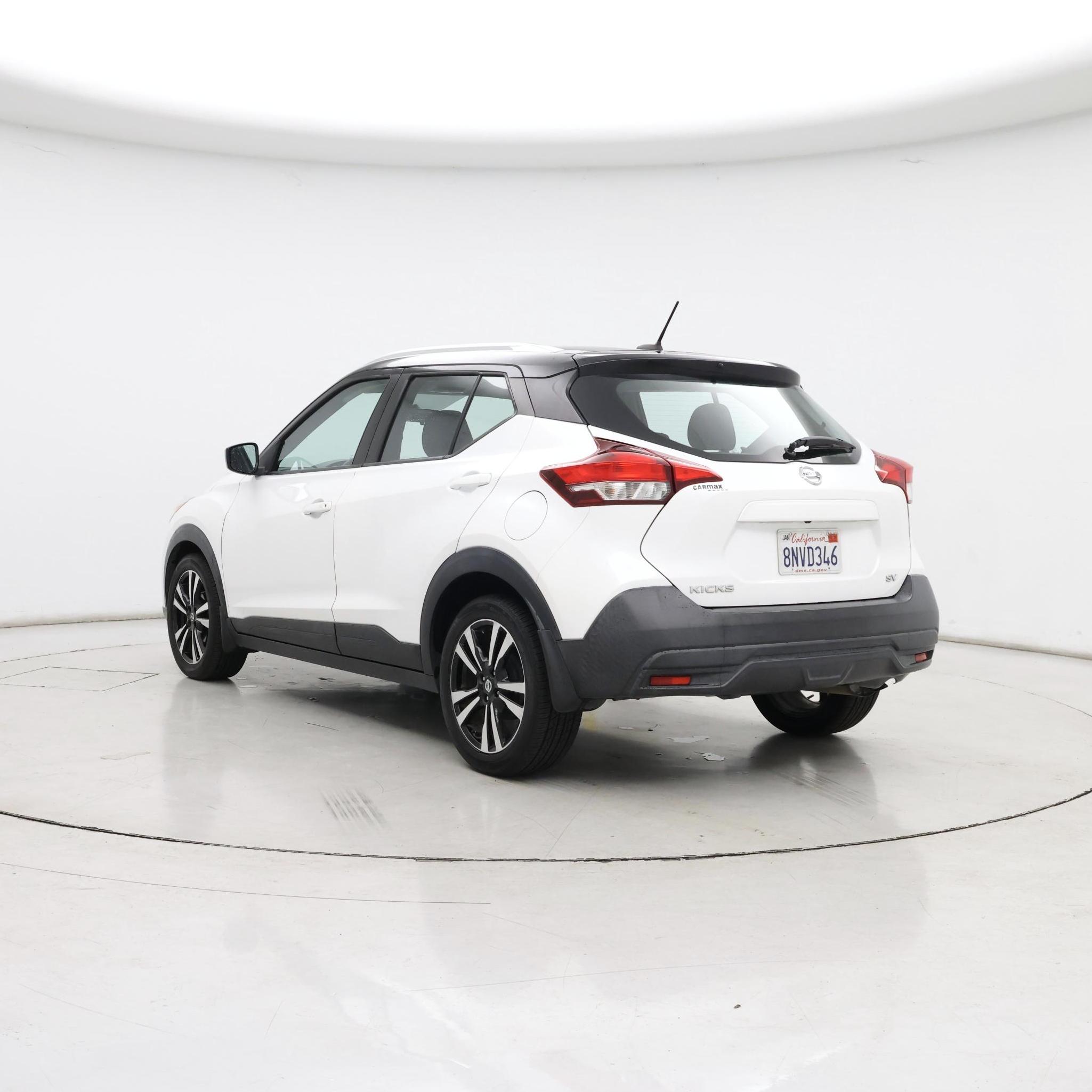 Thumbnail: 2019 Nissan Kicks - 2