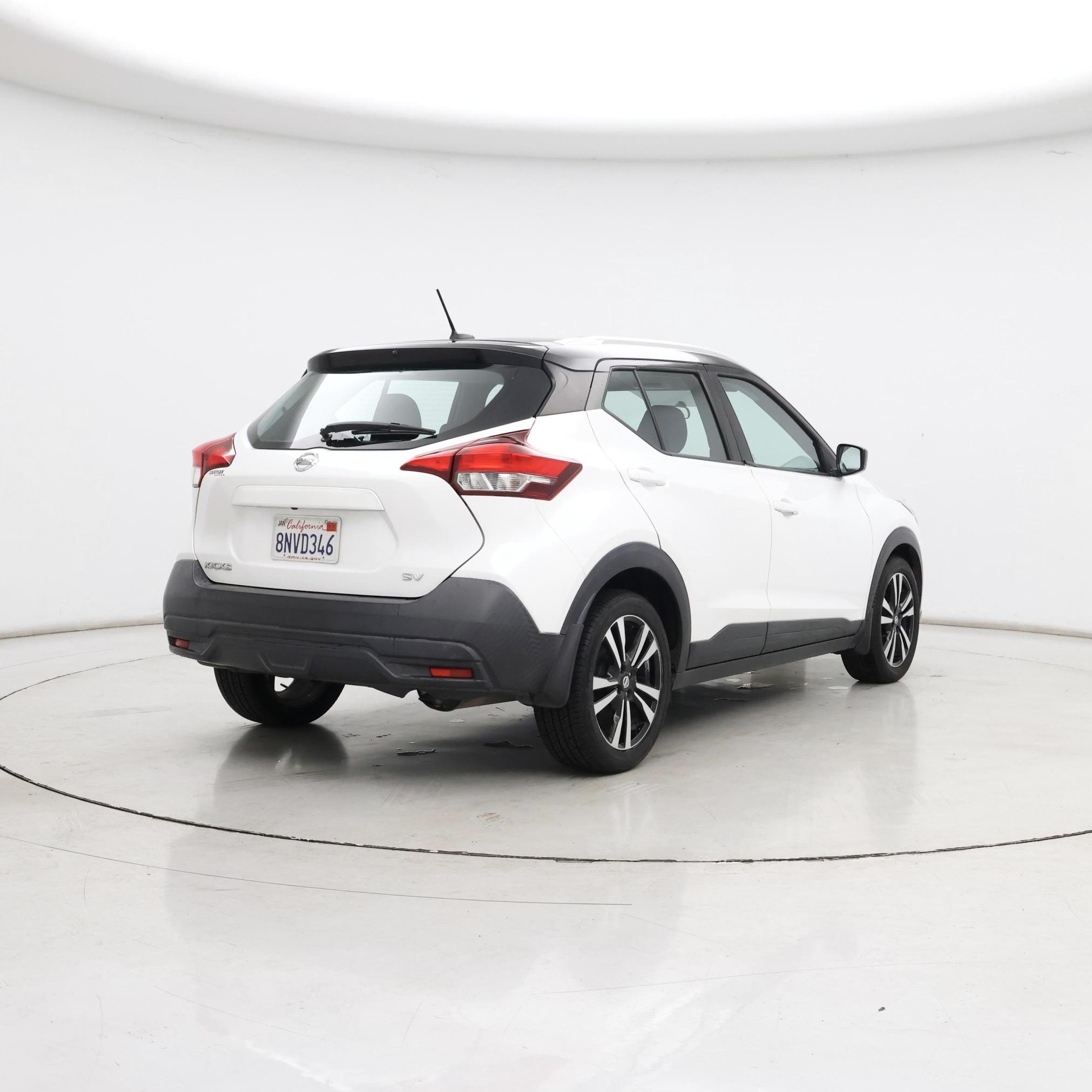 Thumbnail: 2019 Nissan Kicks - 8