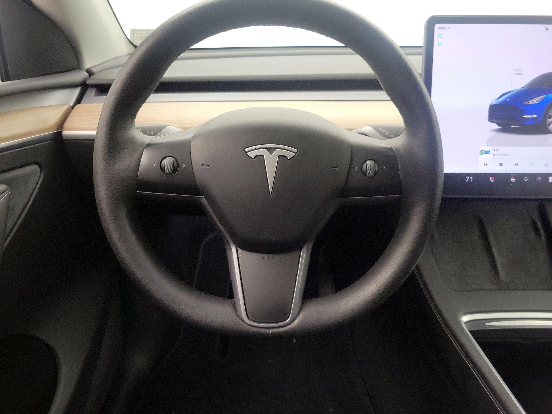 Thumbnail: 2024 Tesla Model Y - 10