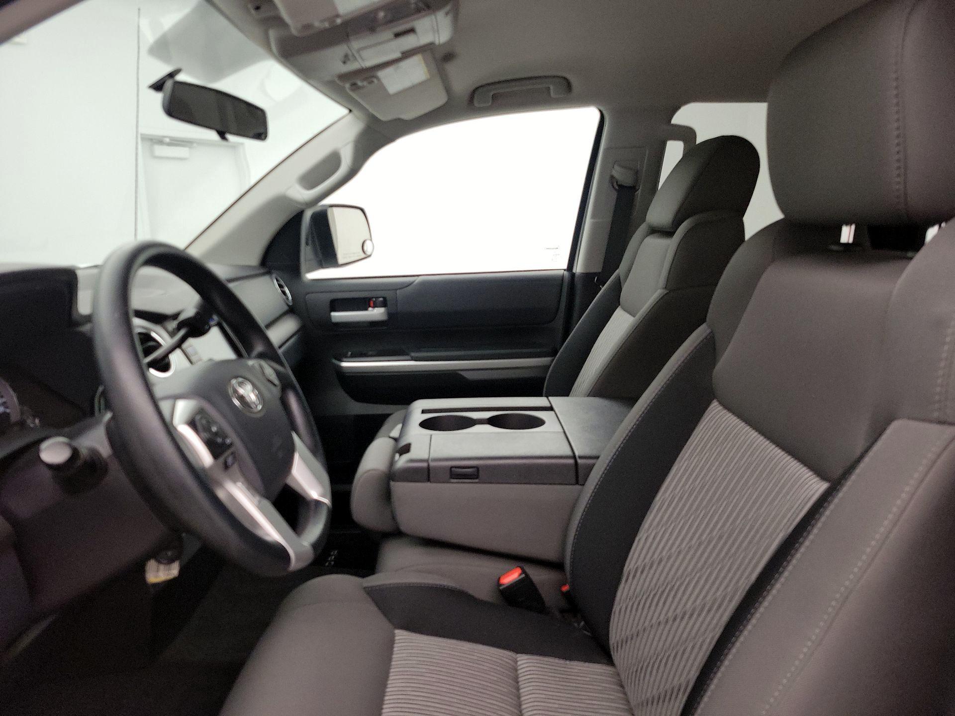 Thumbnail: 2017 Toyota Tundra - 11