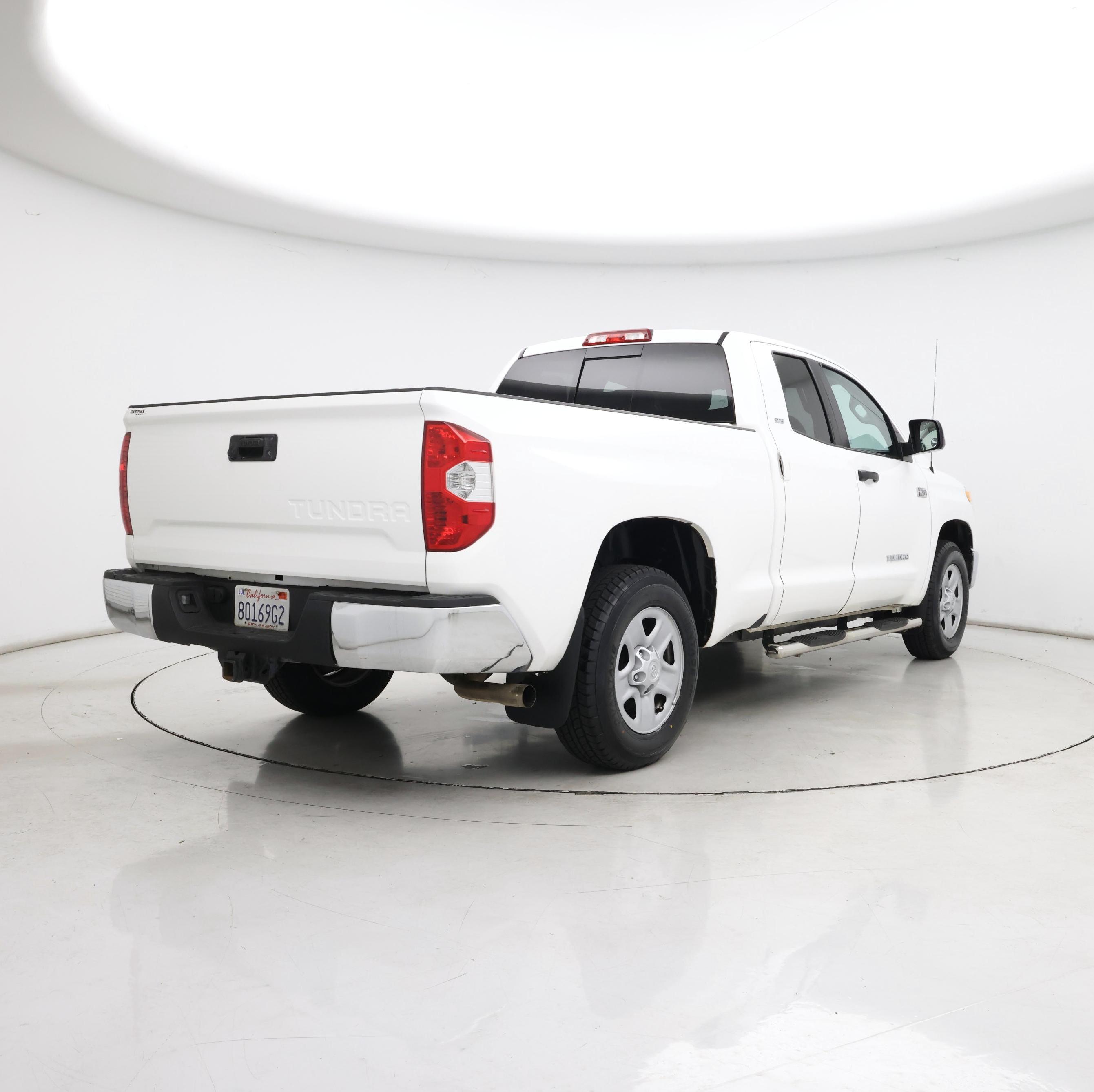 Thumbnail: 2017 Toyota Tundra - 8