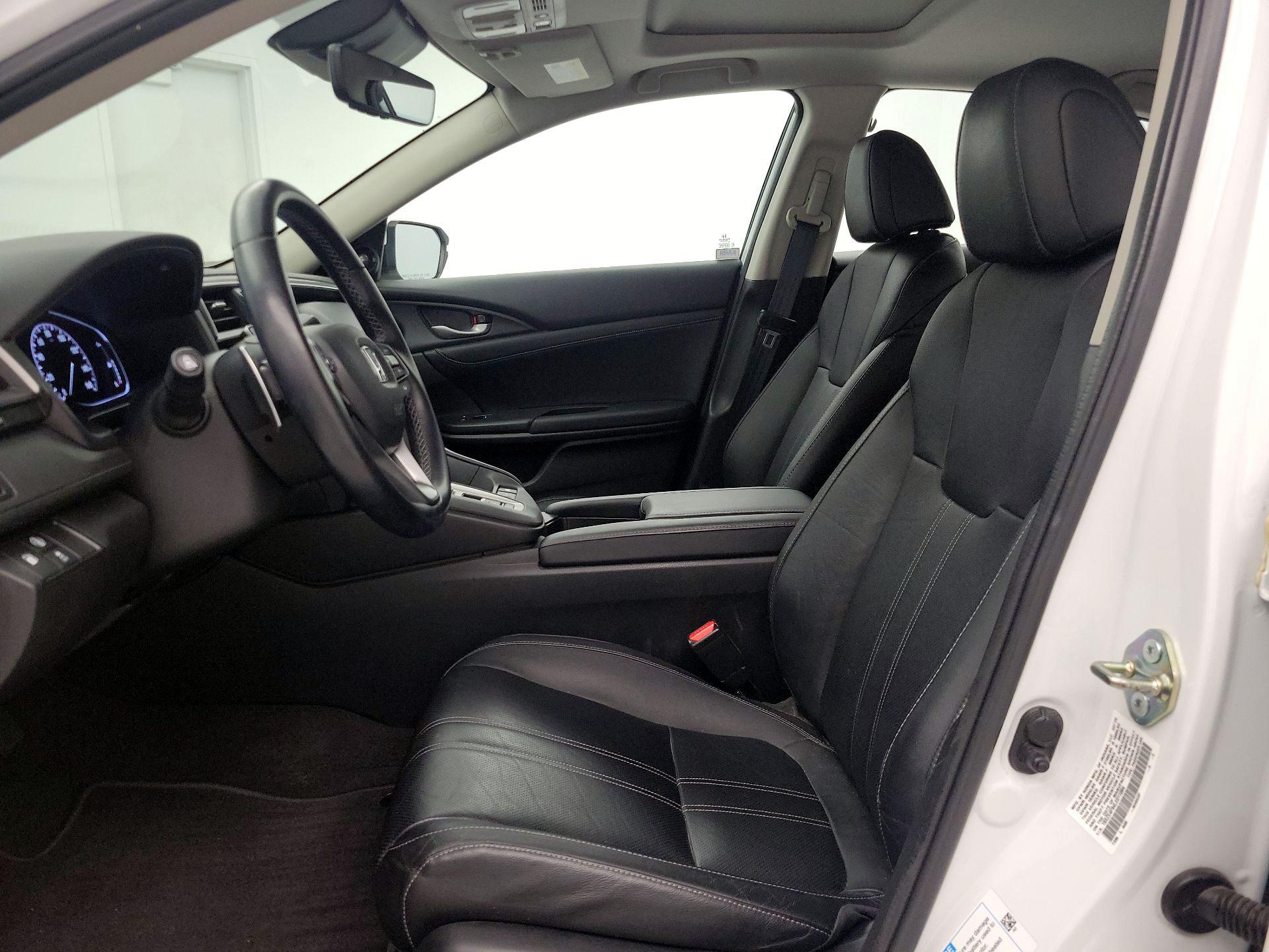 Thumbnail: 2020 Honda Insight - 11