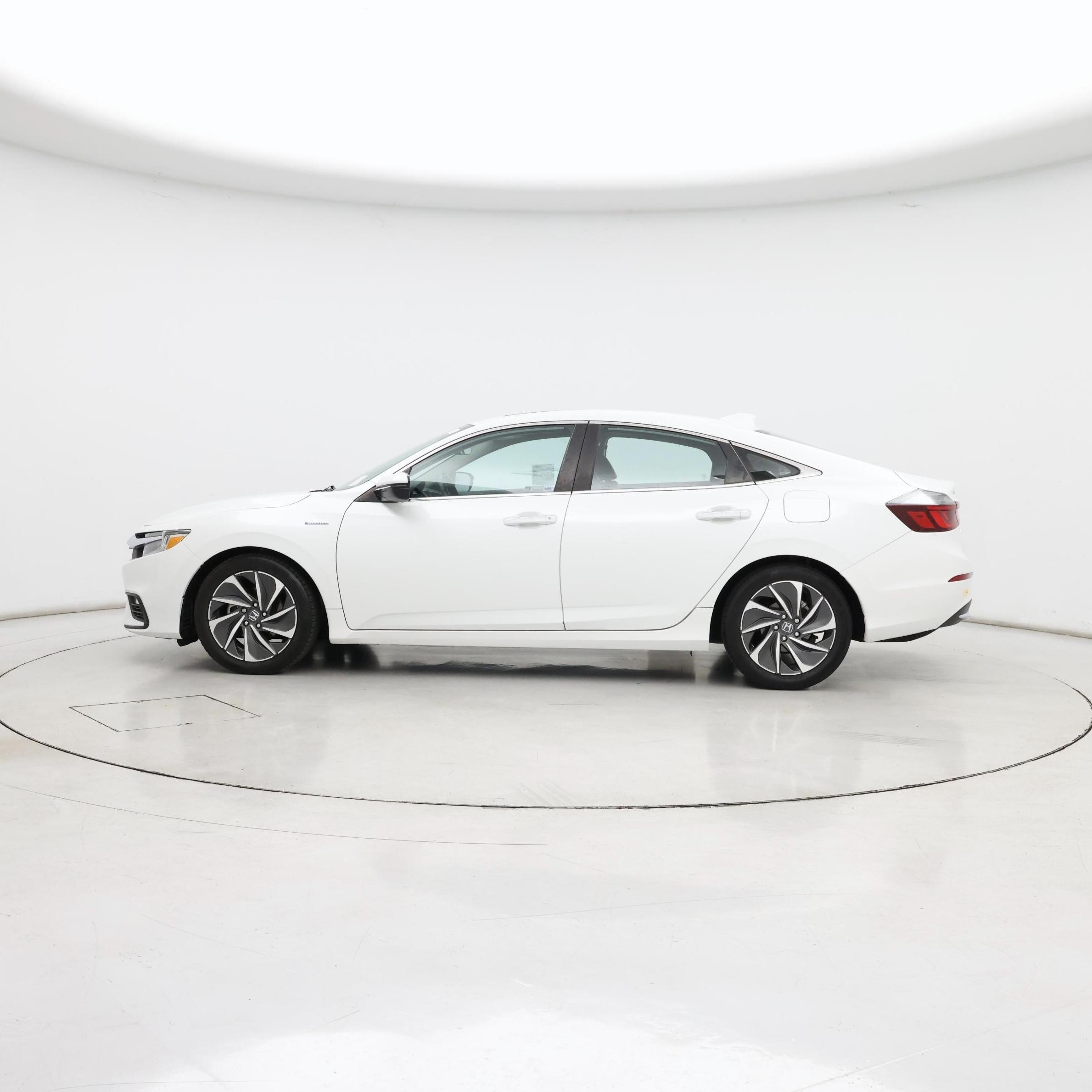 Thumbnail: 2020 Honda Insight - 3