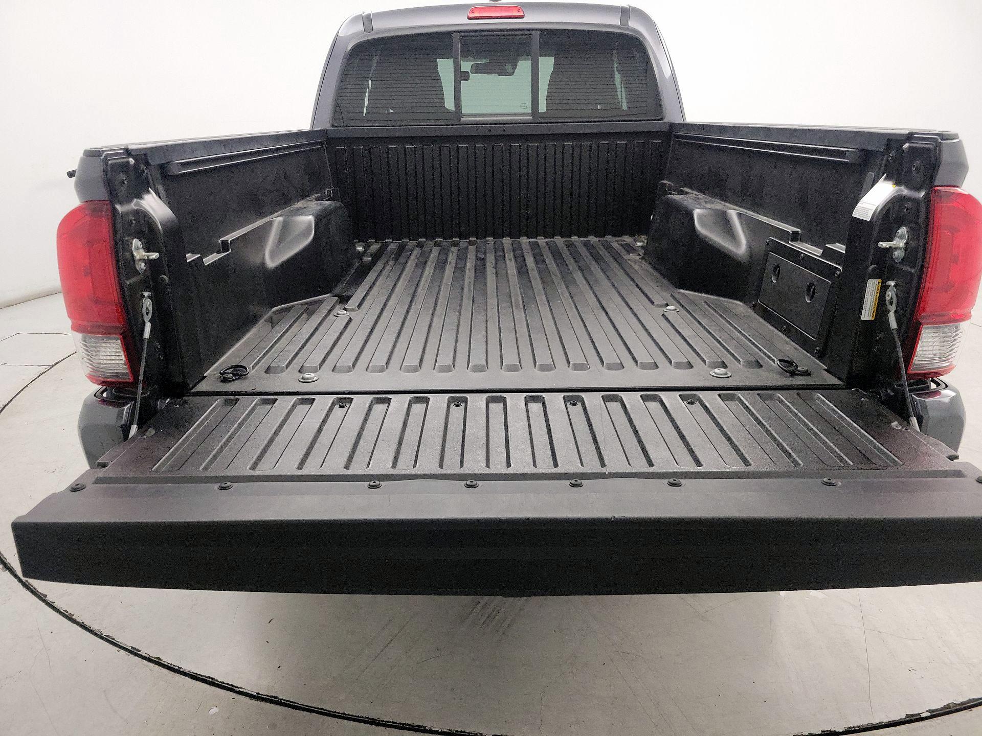 Thumbnail: 2023 Toyota Tacoma - 19