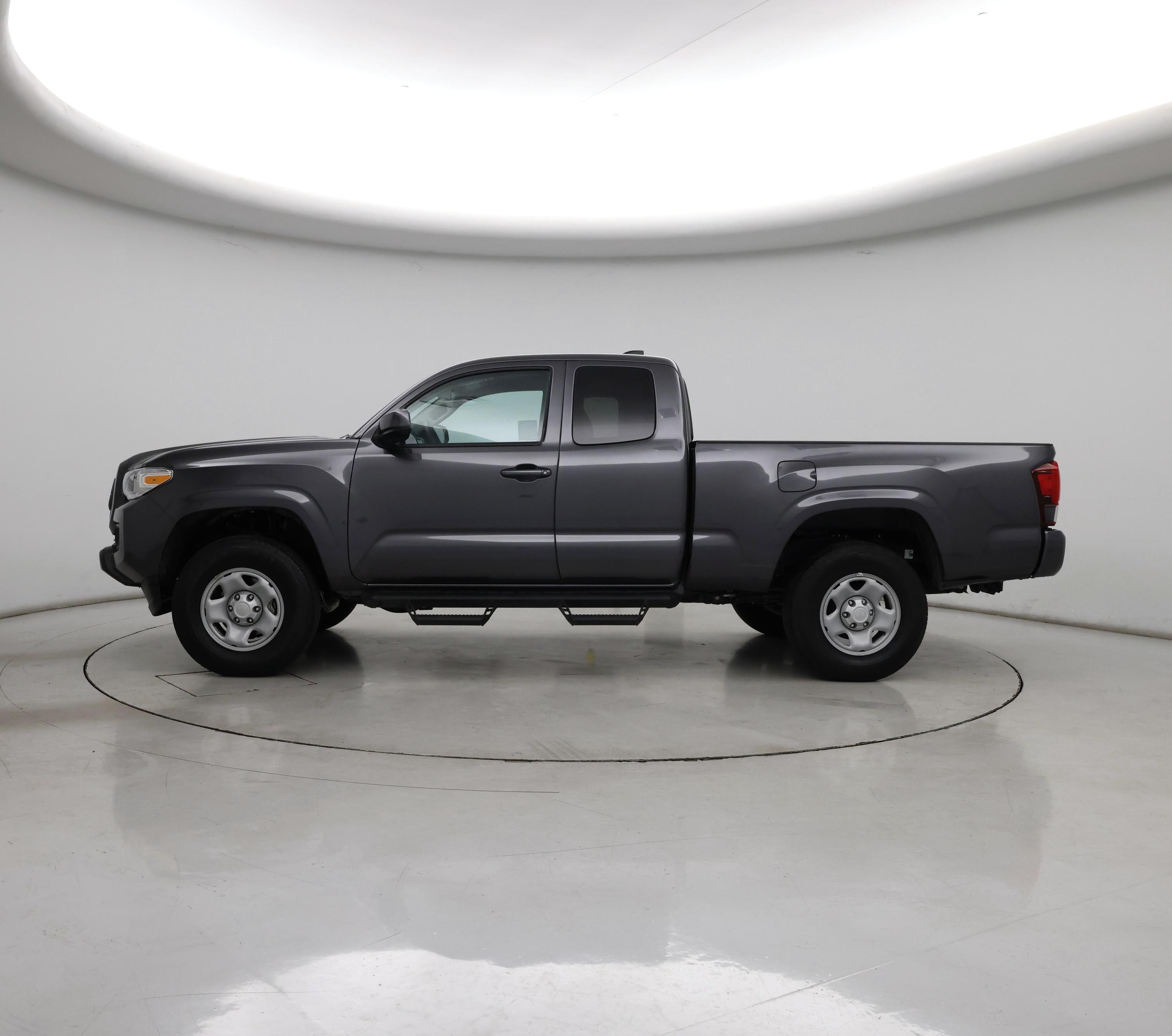 Thumbnail: 2023 Toyota Tacoma - 3