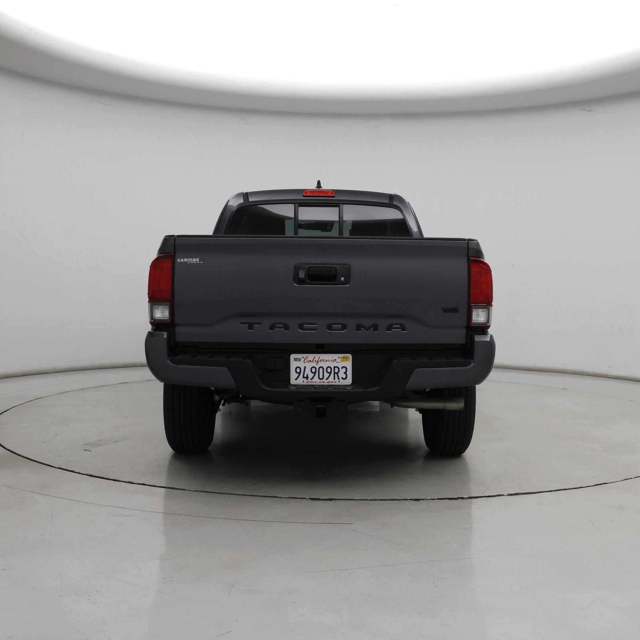 Thumbnail: 2023 Toyota Tacoma - 6