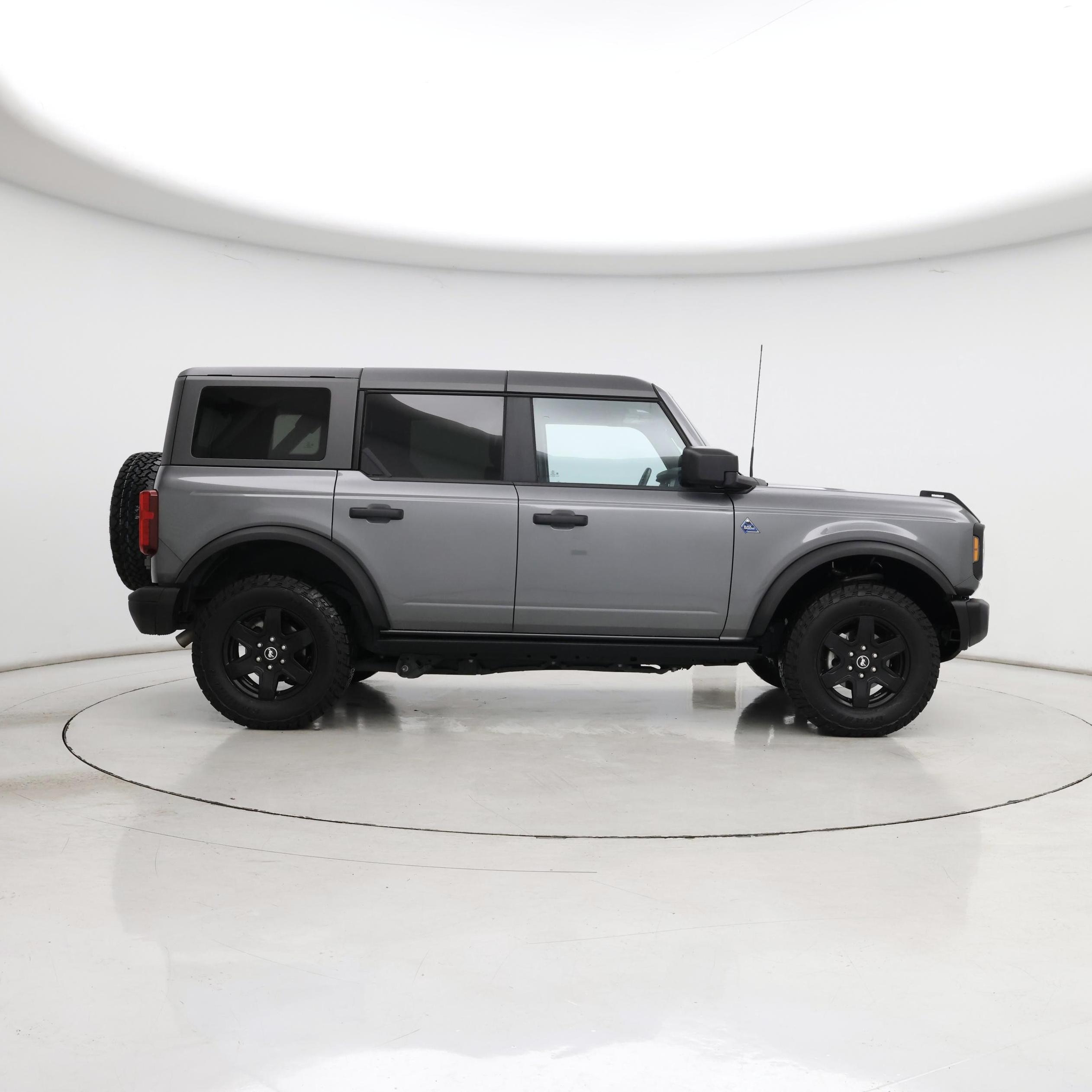 Thumbnail: 2024 Ford Bronco - 7