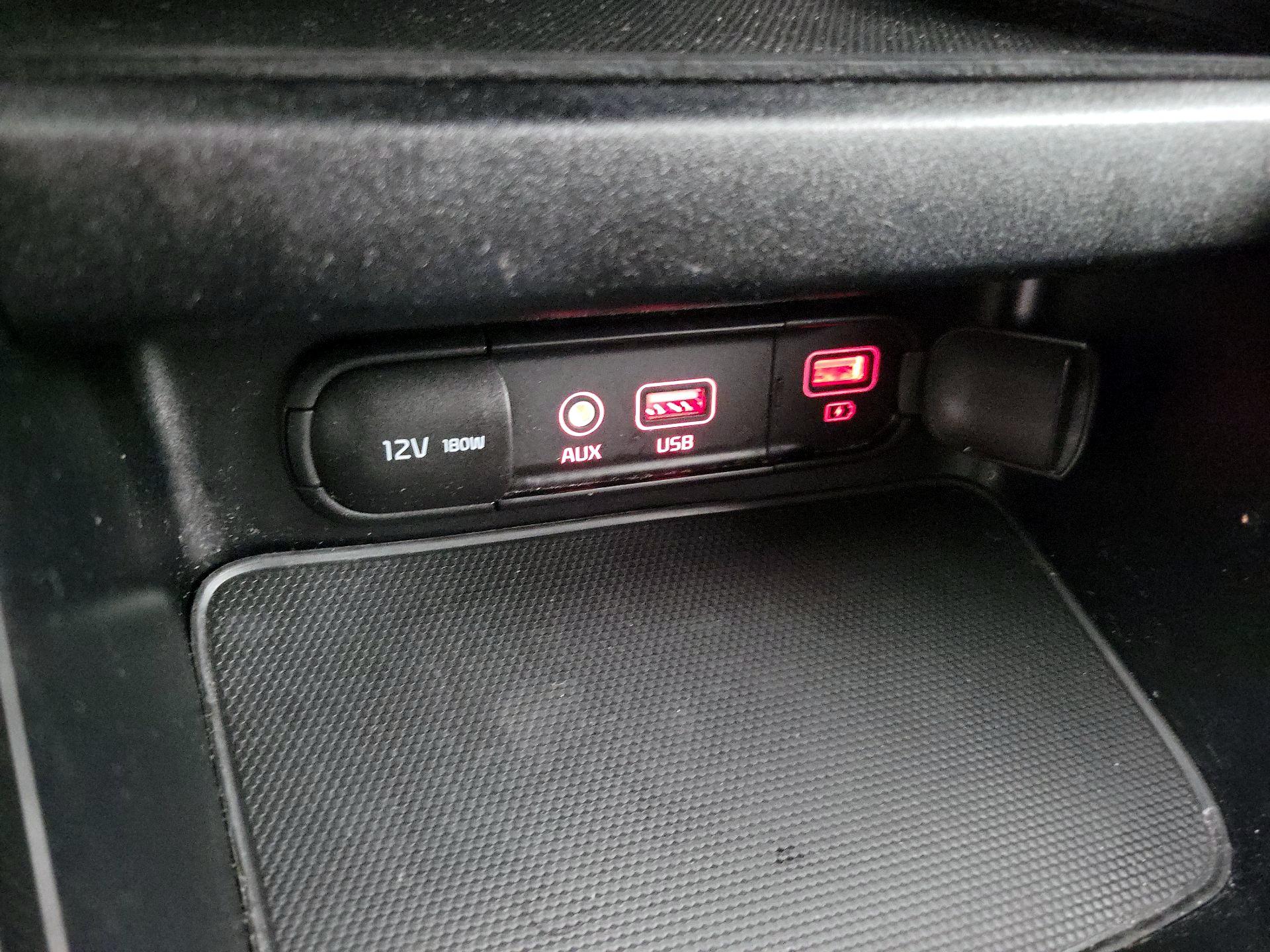 Thumbnail: 2021 Kia Forte - 18