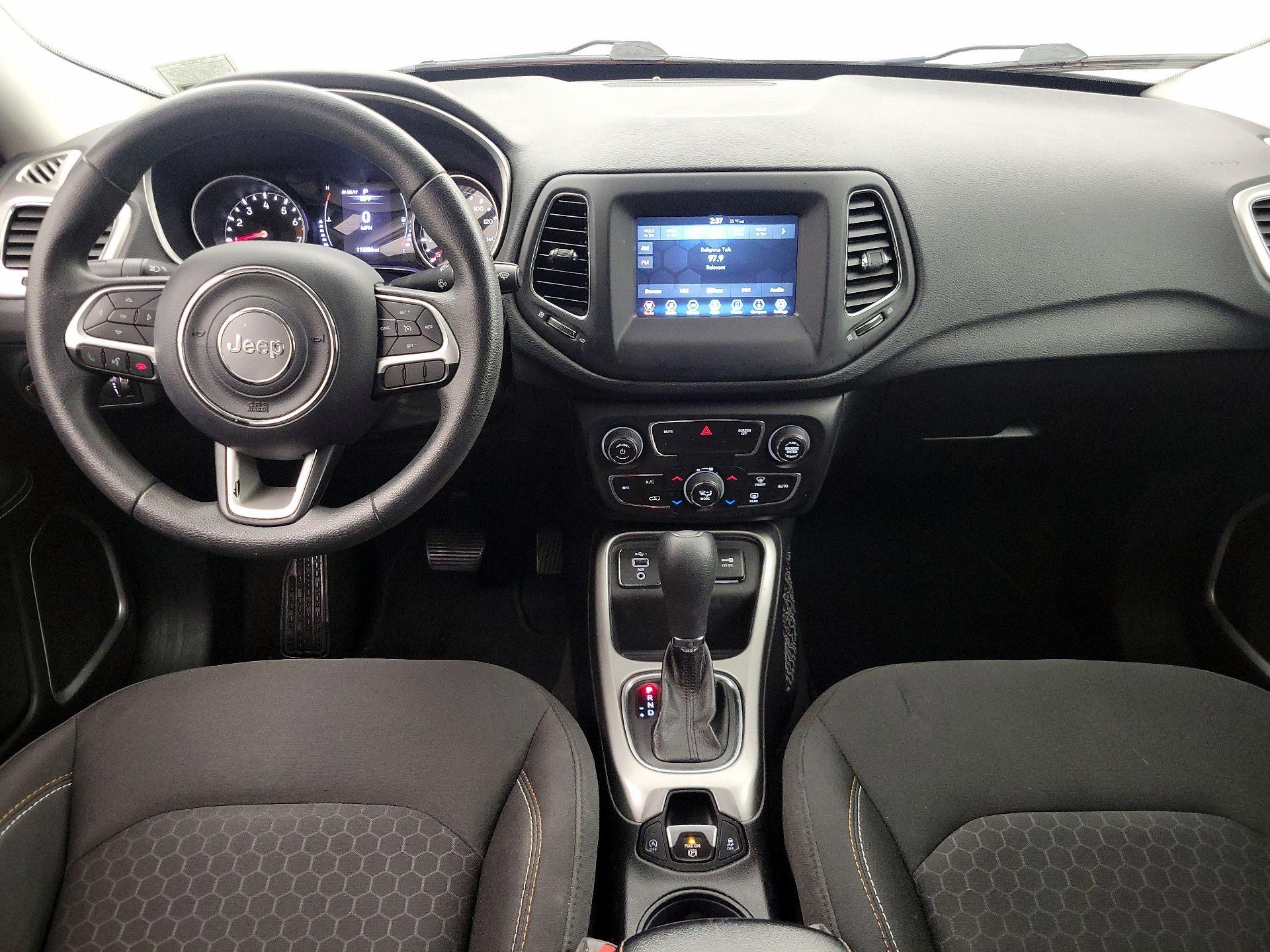 Thumbnail: 2019 Jeep Compass - 9