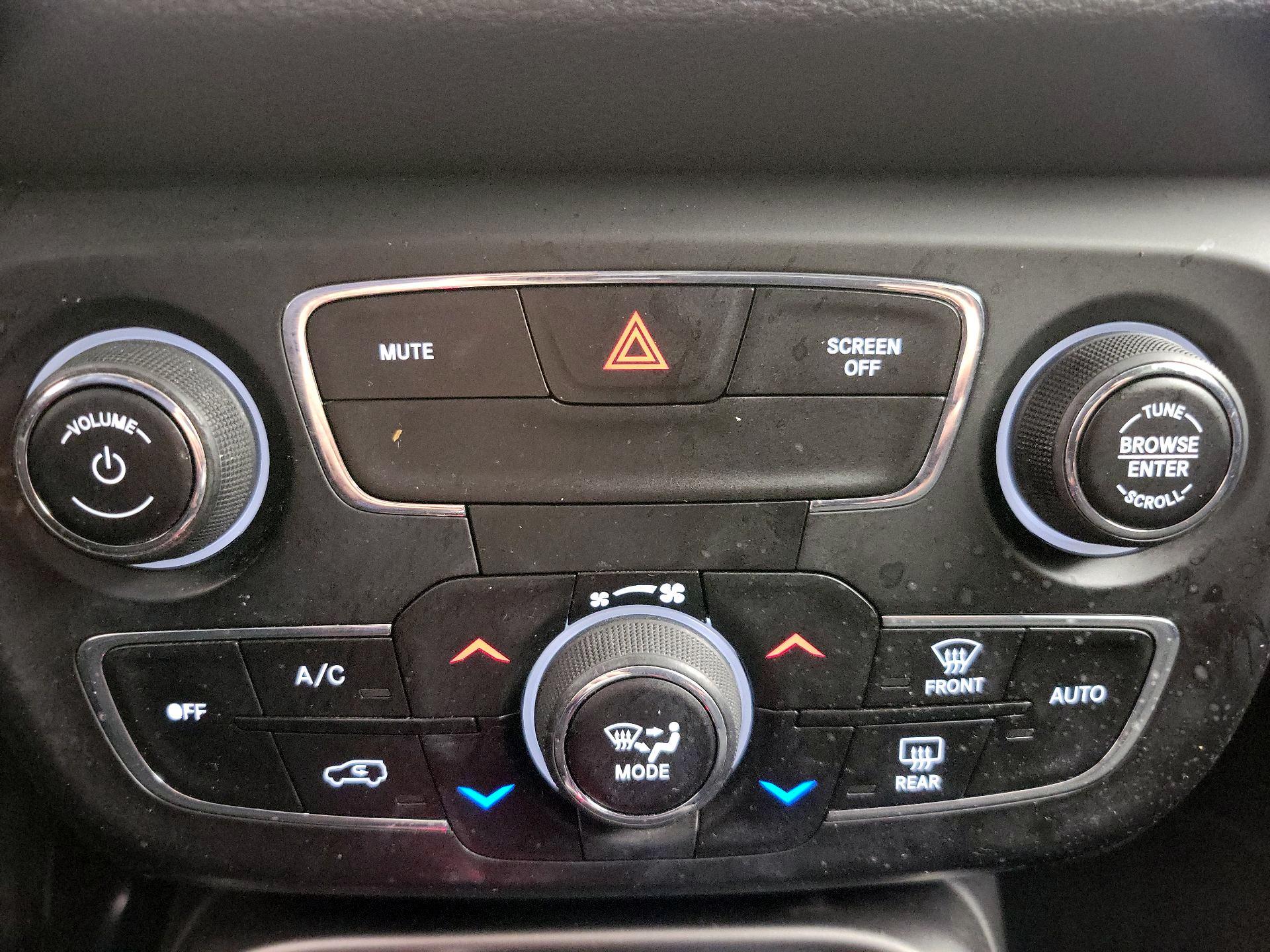 Thumbnail: 2019 Jeep Compass - 16