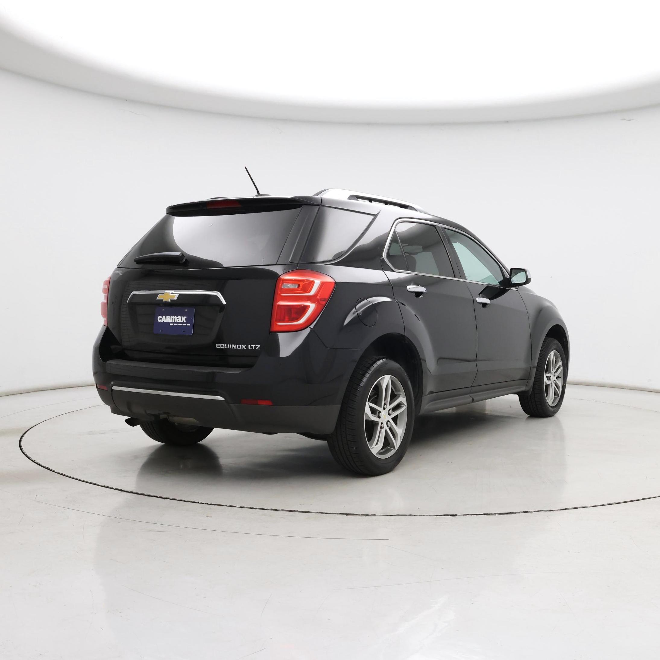 Thumbnail: 2016 Chevrolet Equinox - 8