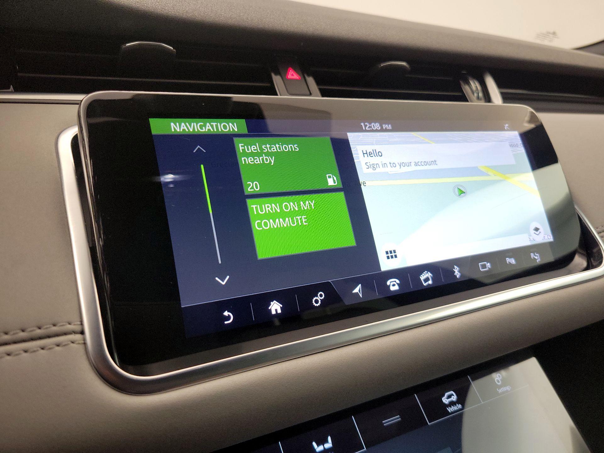 Thumbnail: 2020 Land Rover Range Rover Evoque - 14