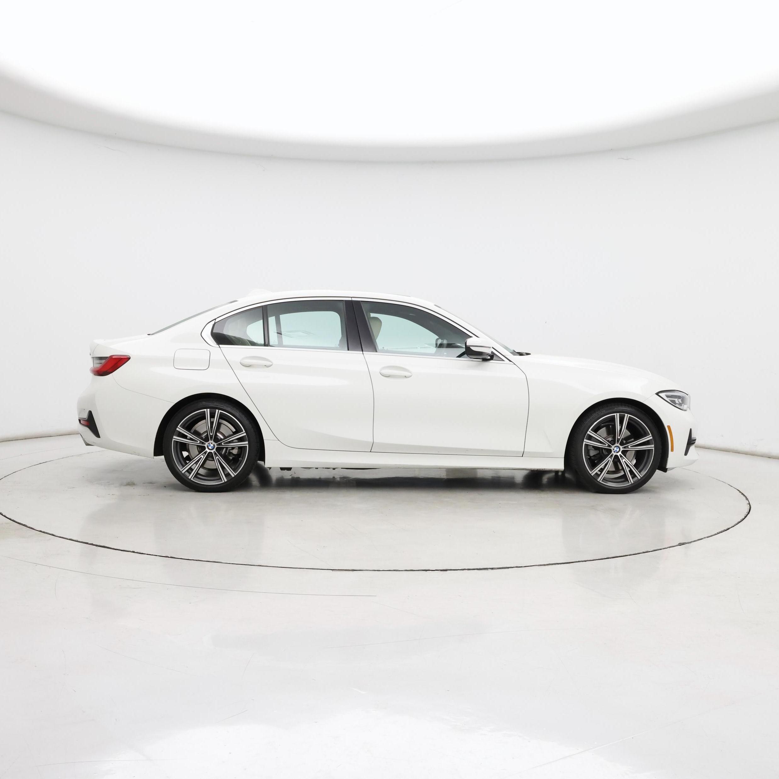 Thumbnail: 2021 BMW 3 Series - 7