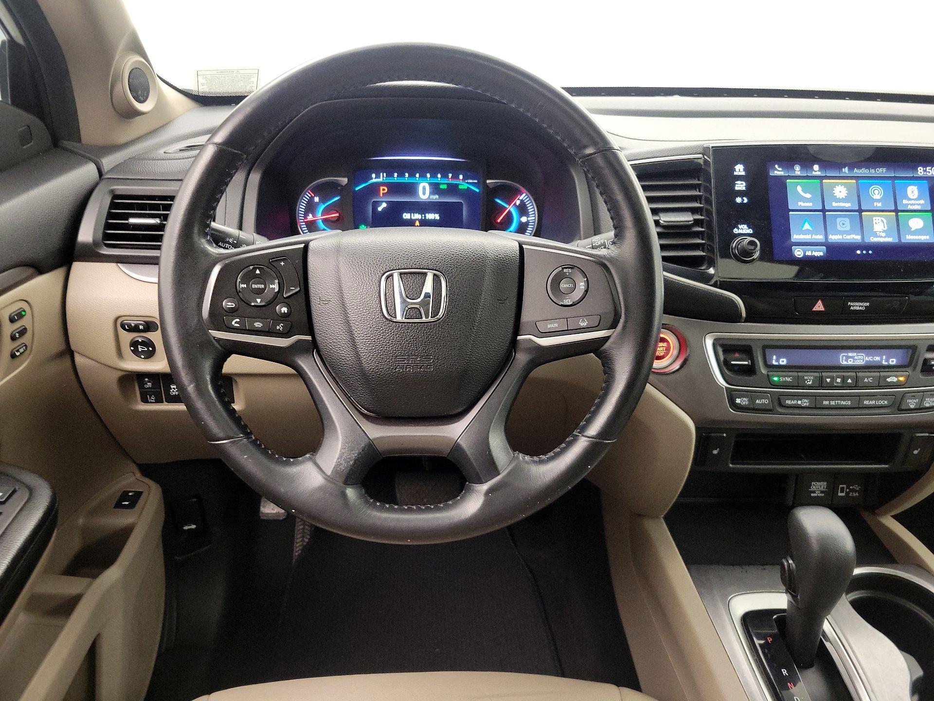 Thumbnail: 2019 Honda Pilot - 10
