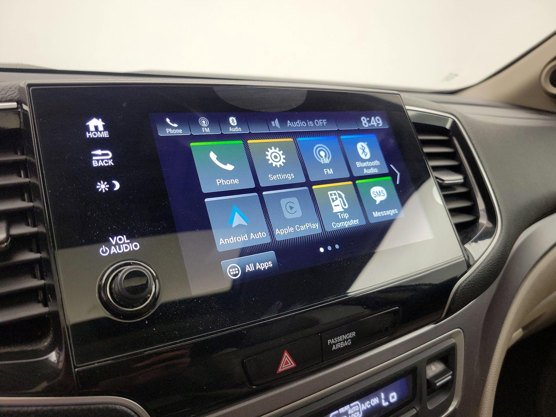 Thumbnail: 2019 Honda Pilot - 15