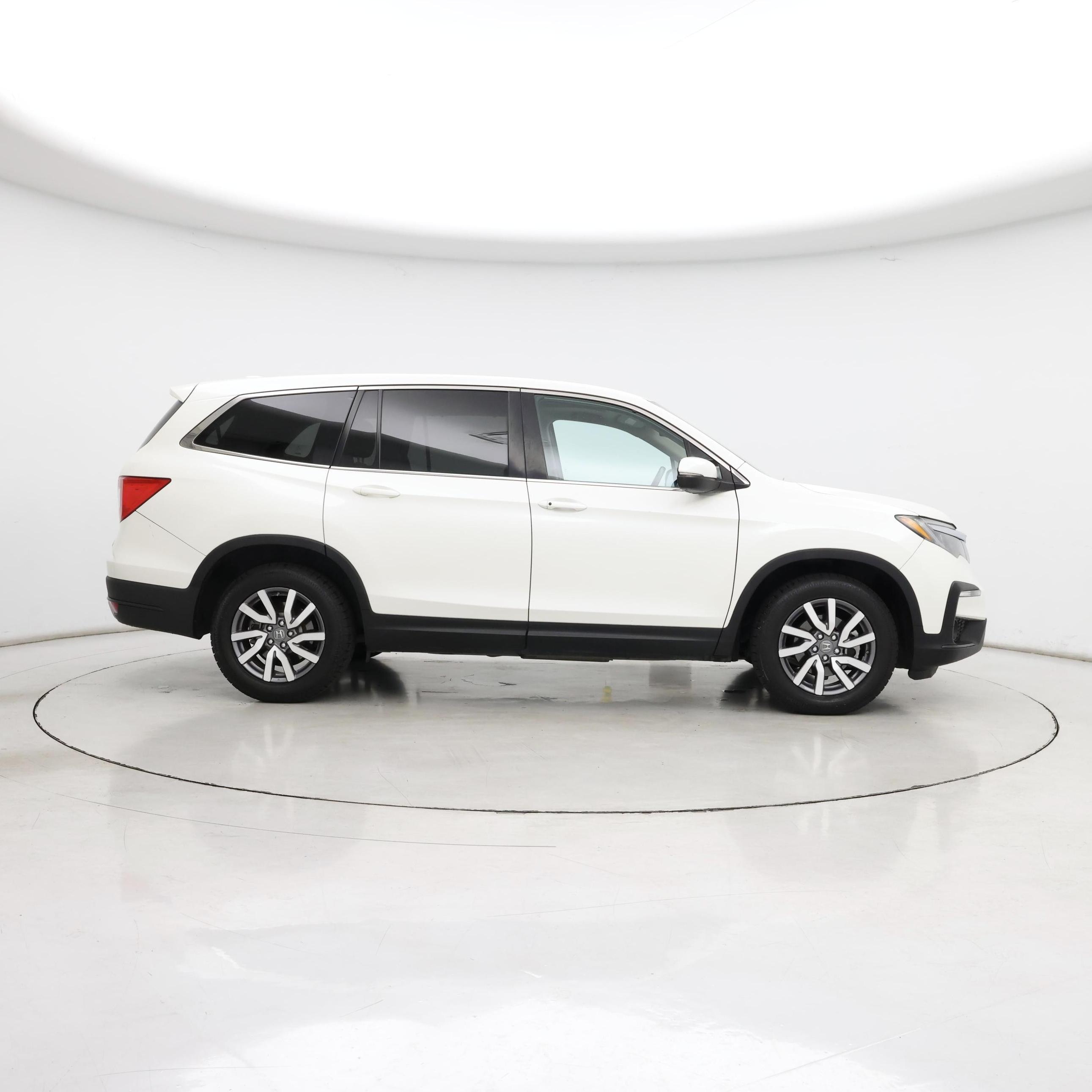 Thumbnail: 2019 Honda Pilot - 7