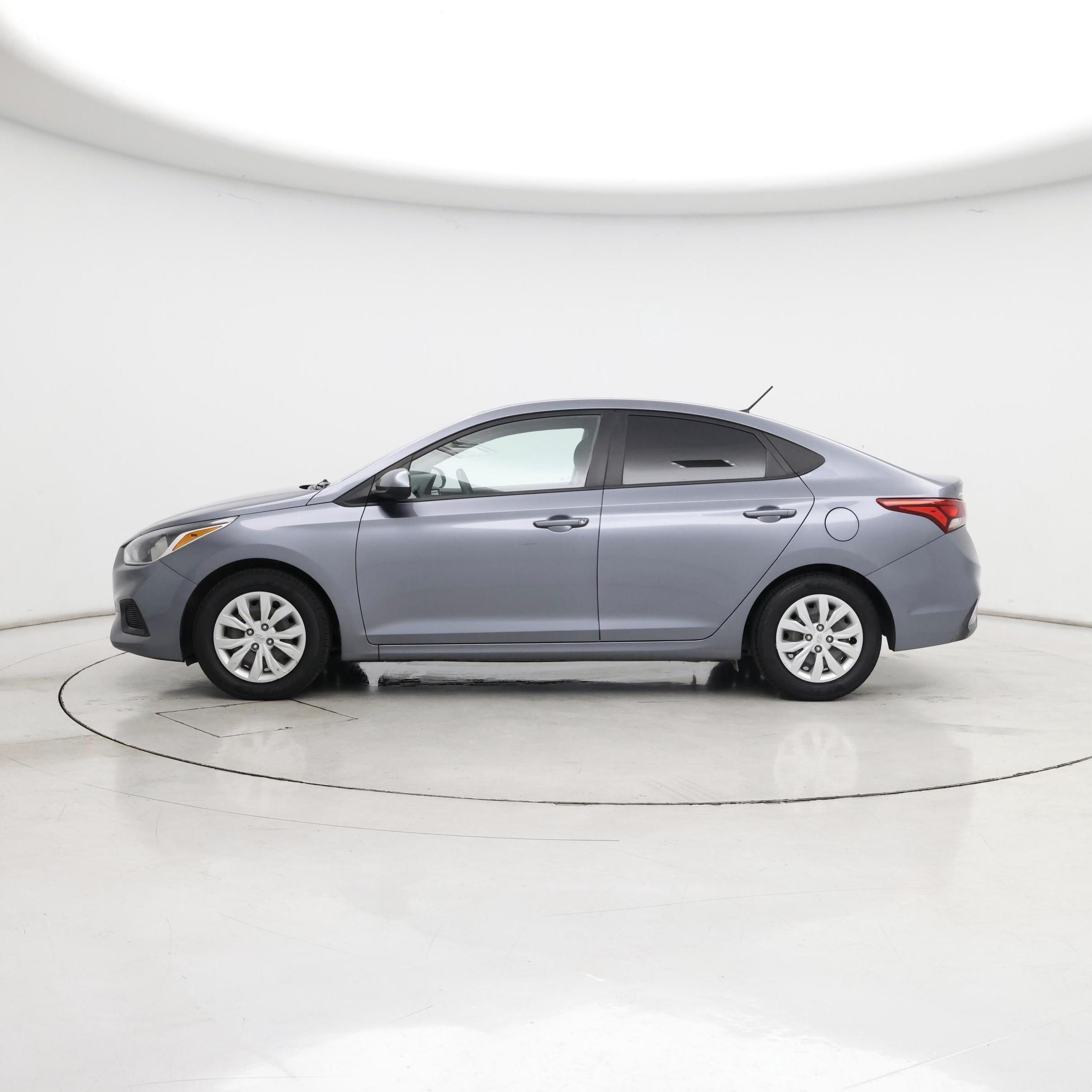 Thumbnail: 2020 Hyundai Accent - 3